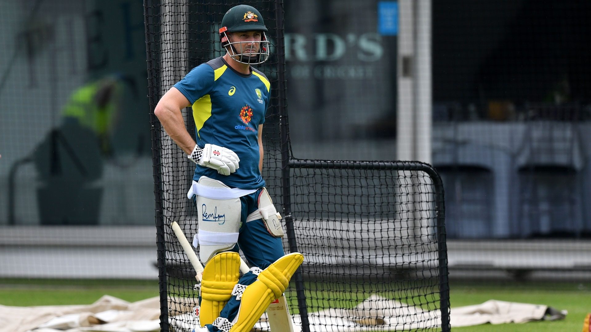 Shaun Marsh out of World Cup after broken arm