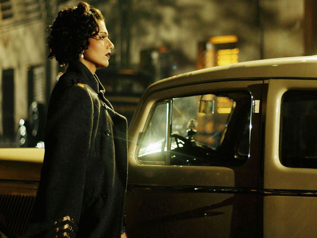 Wallpaper / photohoot, detective, bakshy, swastika, 480P, mukherjee, byomkesh, actress free download