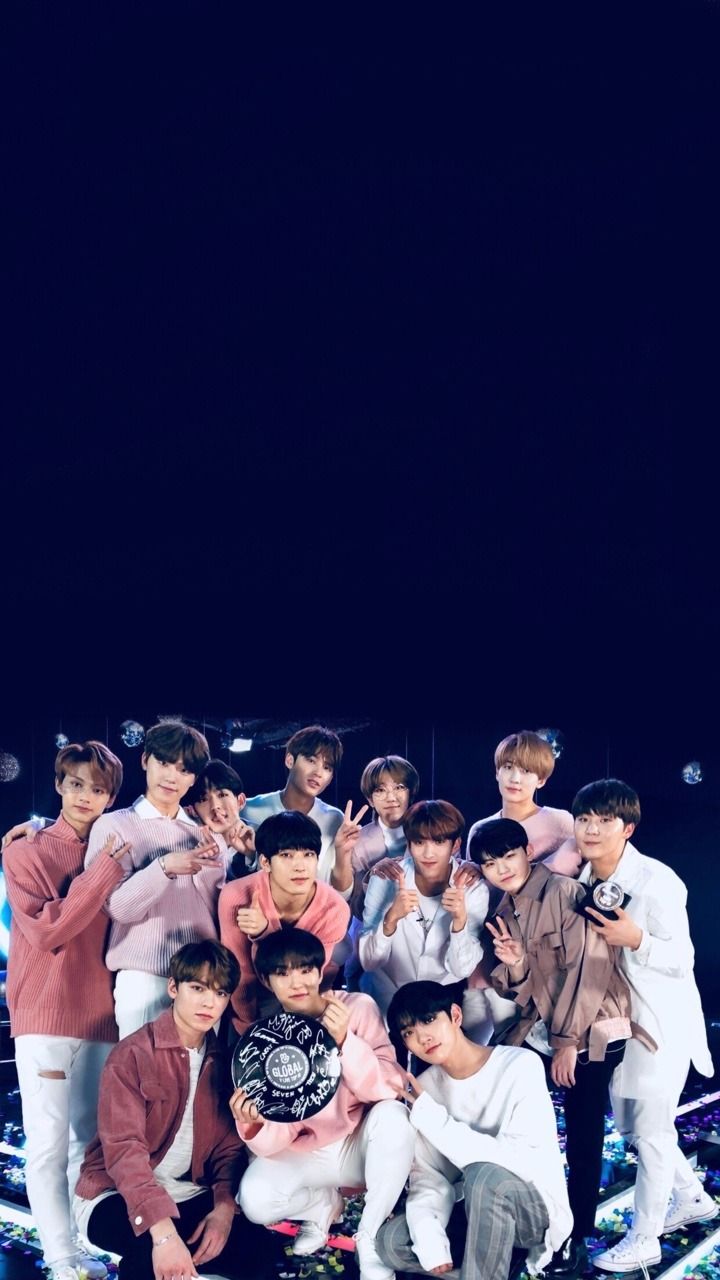 Seventeen Wallpaper