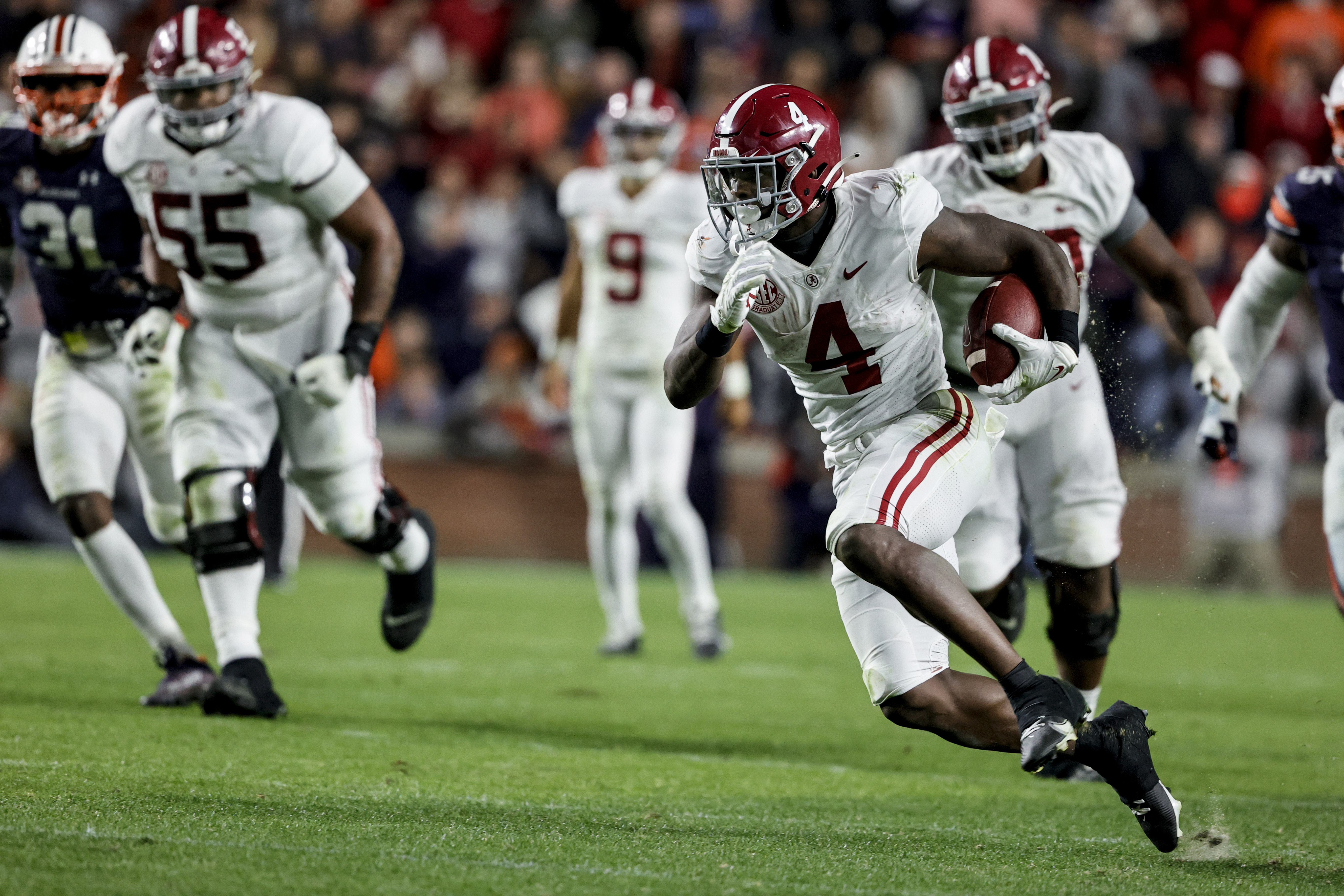 Alabama running back Brian Robinson accepts Senior Bowl invitation