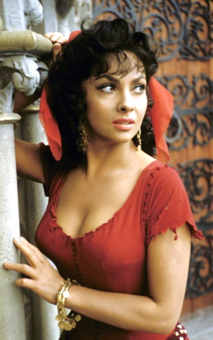 Ann Margret. Gina lollobrigida, Hollywood actresses, Italian actress