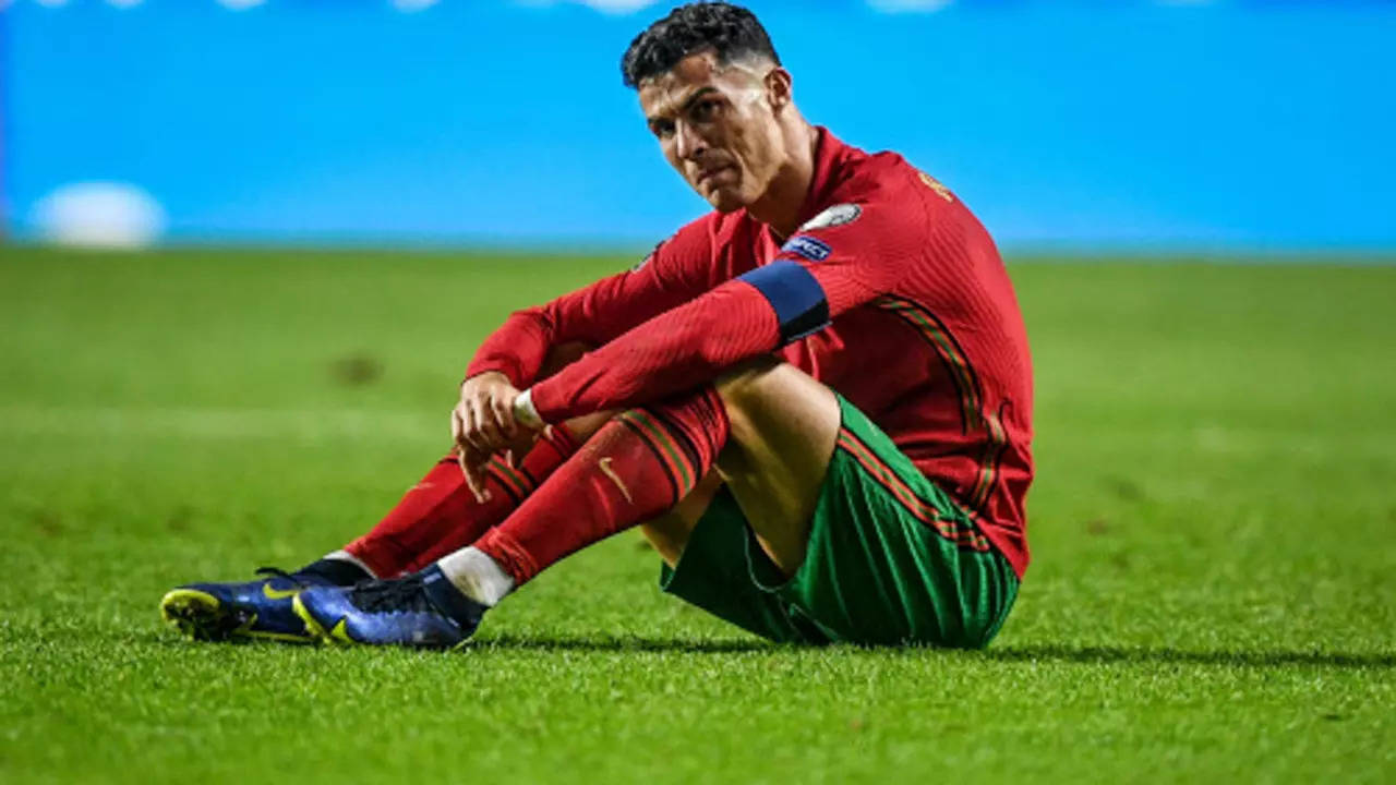 Cristiano Ronaldo Sad Wallpapers - Wallpaper Cave