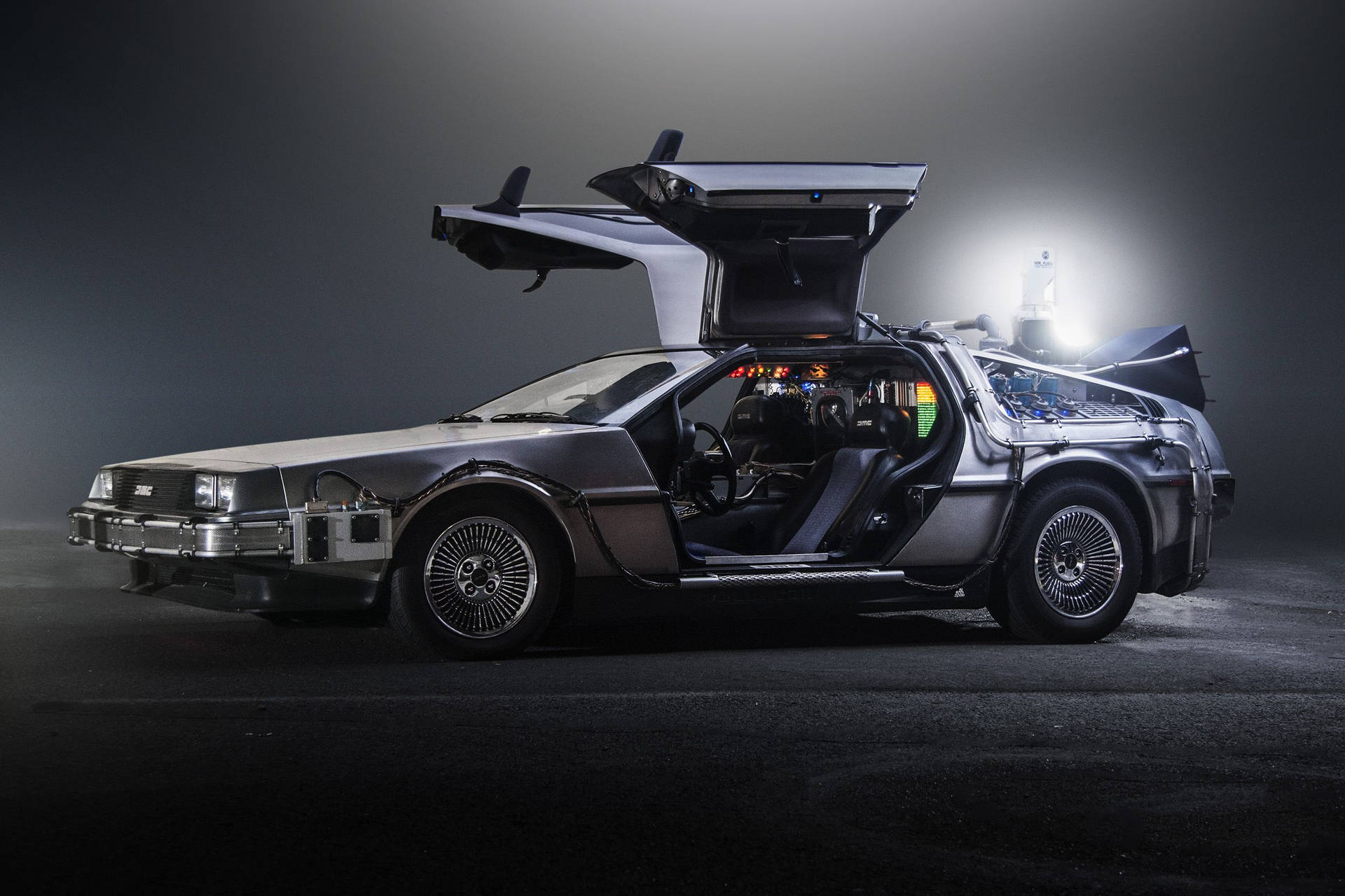 Download Back To The Future Delorean Time Machine Wallpaper