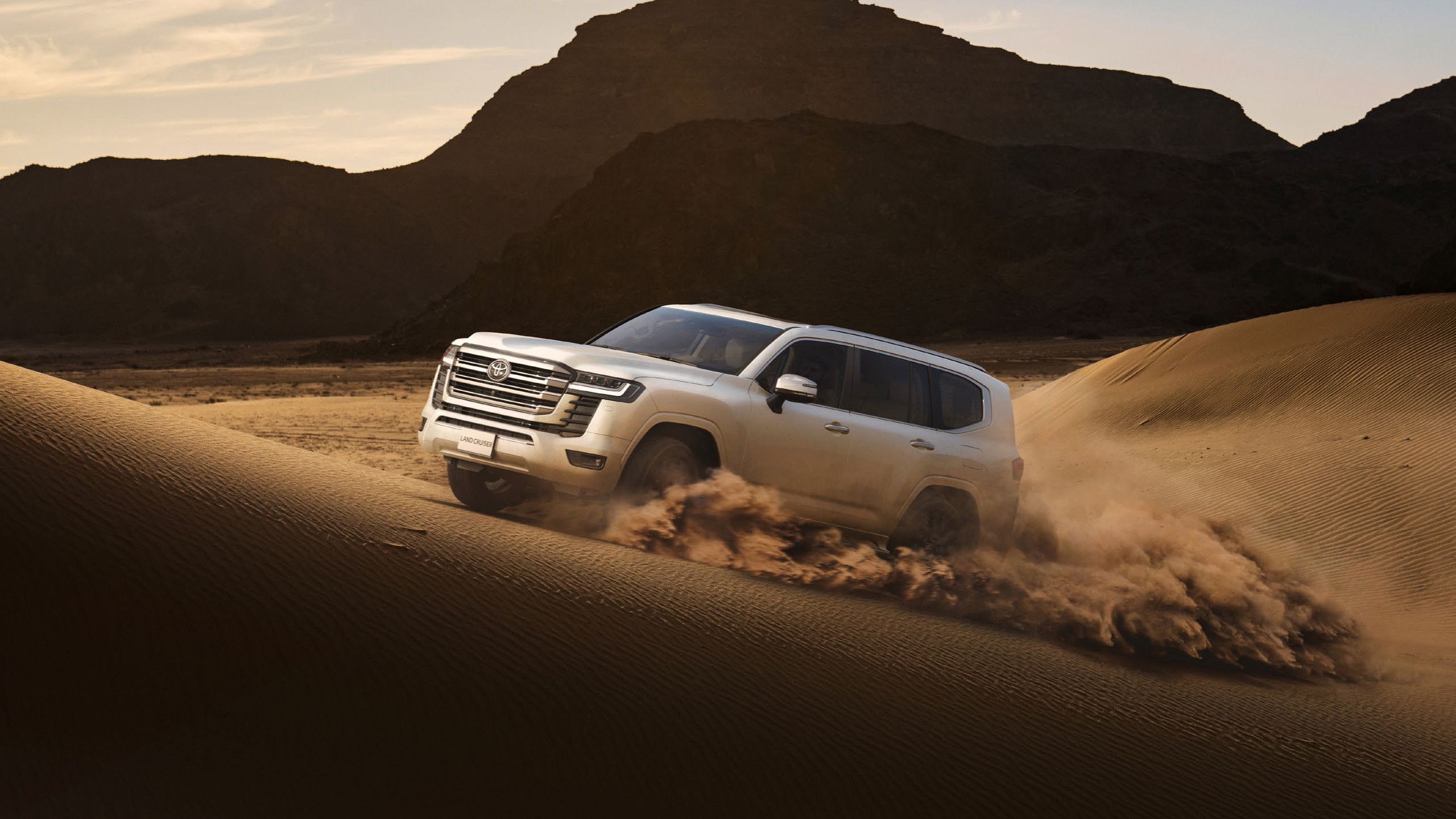 Toyota Land Cruiser VX R 2021 Wallpaper Car Wallpaper