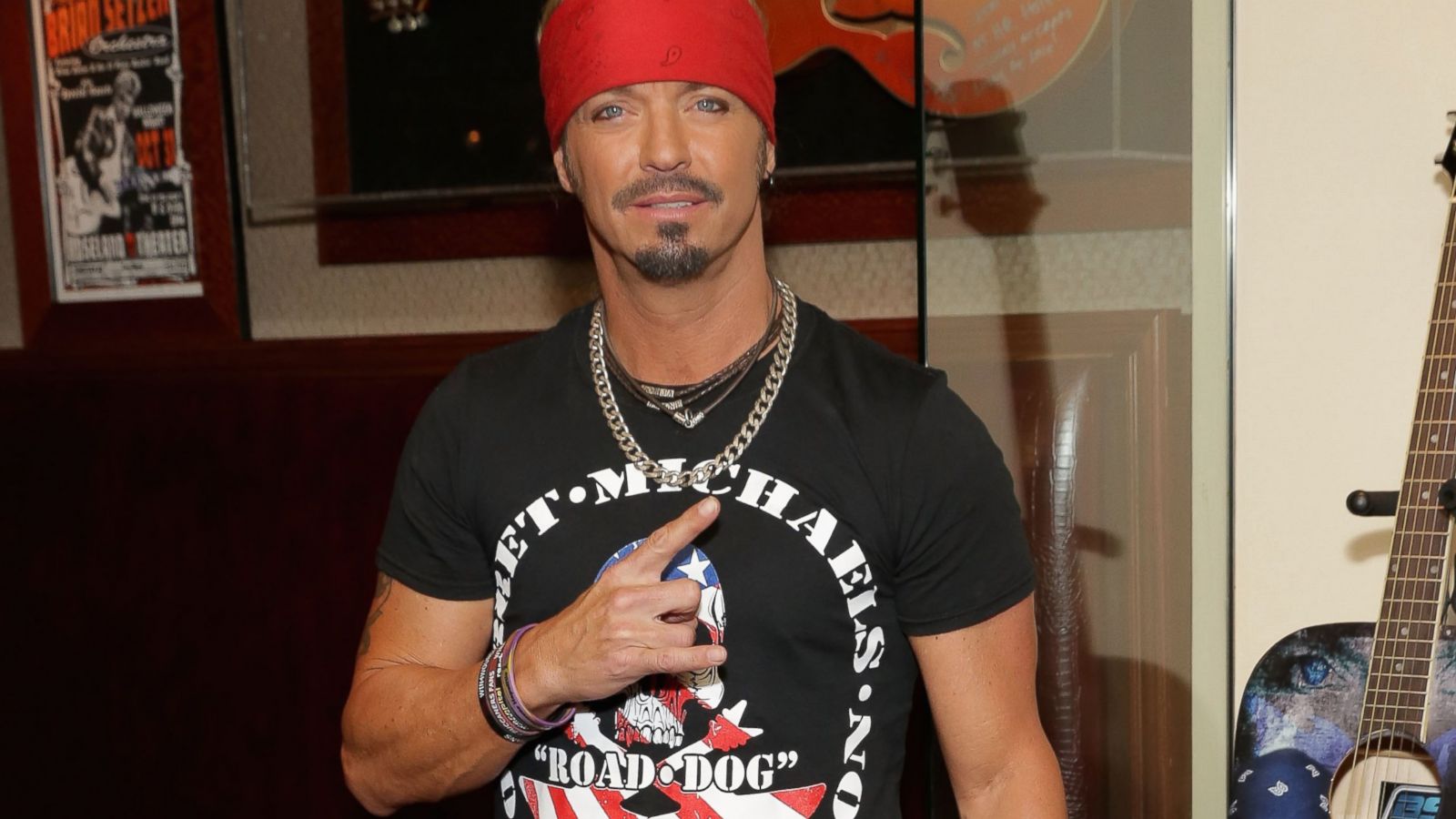 Bret Michaels Had Kidney Surgery; Hospitalized 6 Times in 2 Weeks