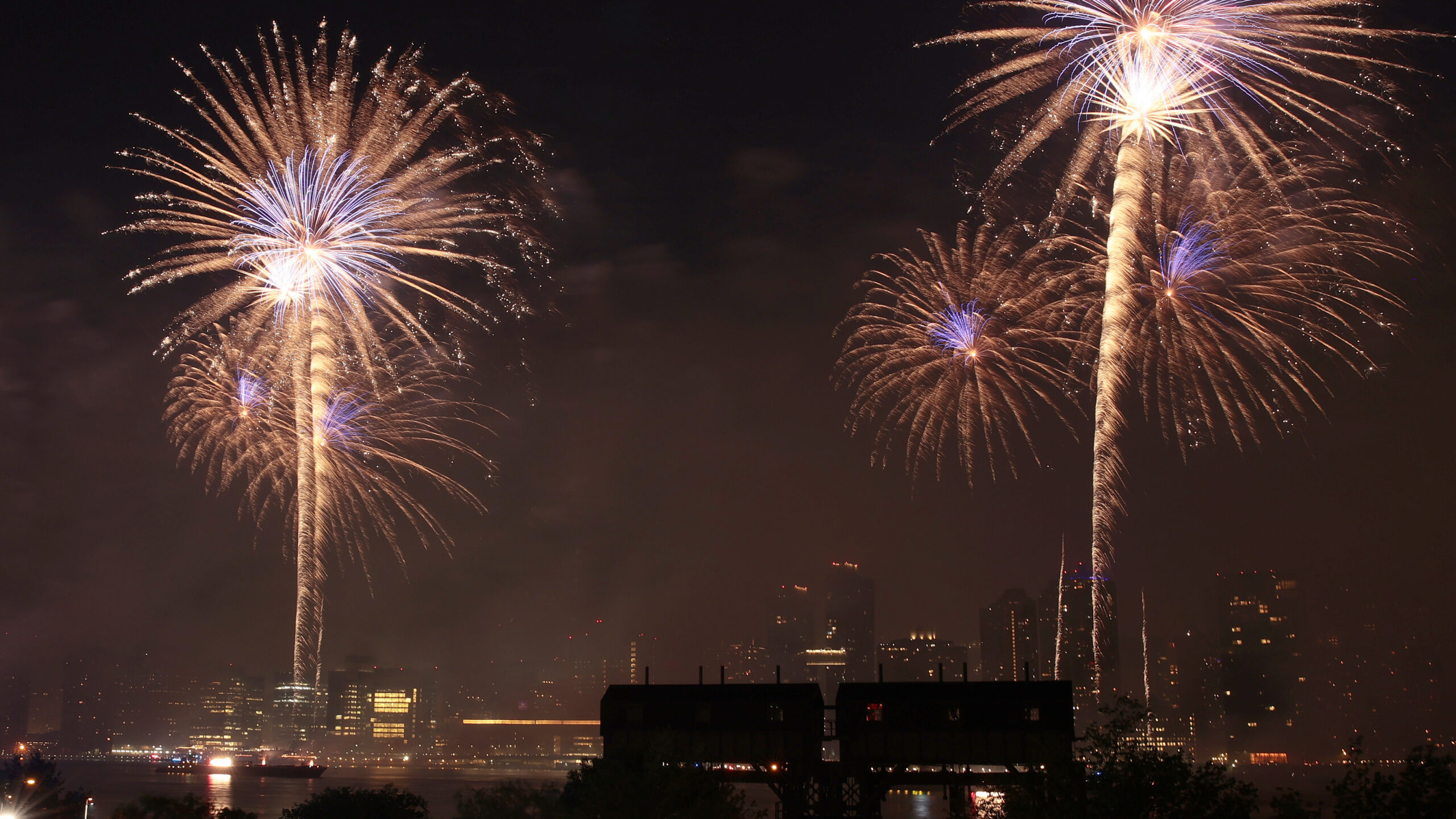 Fourth of July fireworks canceled and delayed due to worker shortage