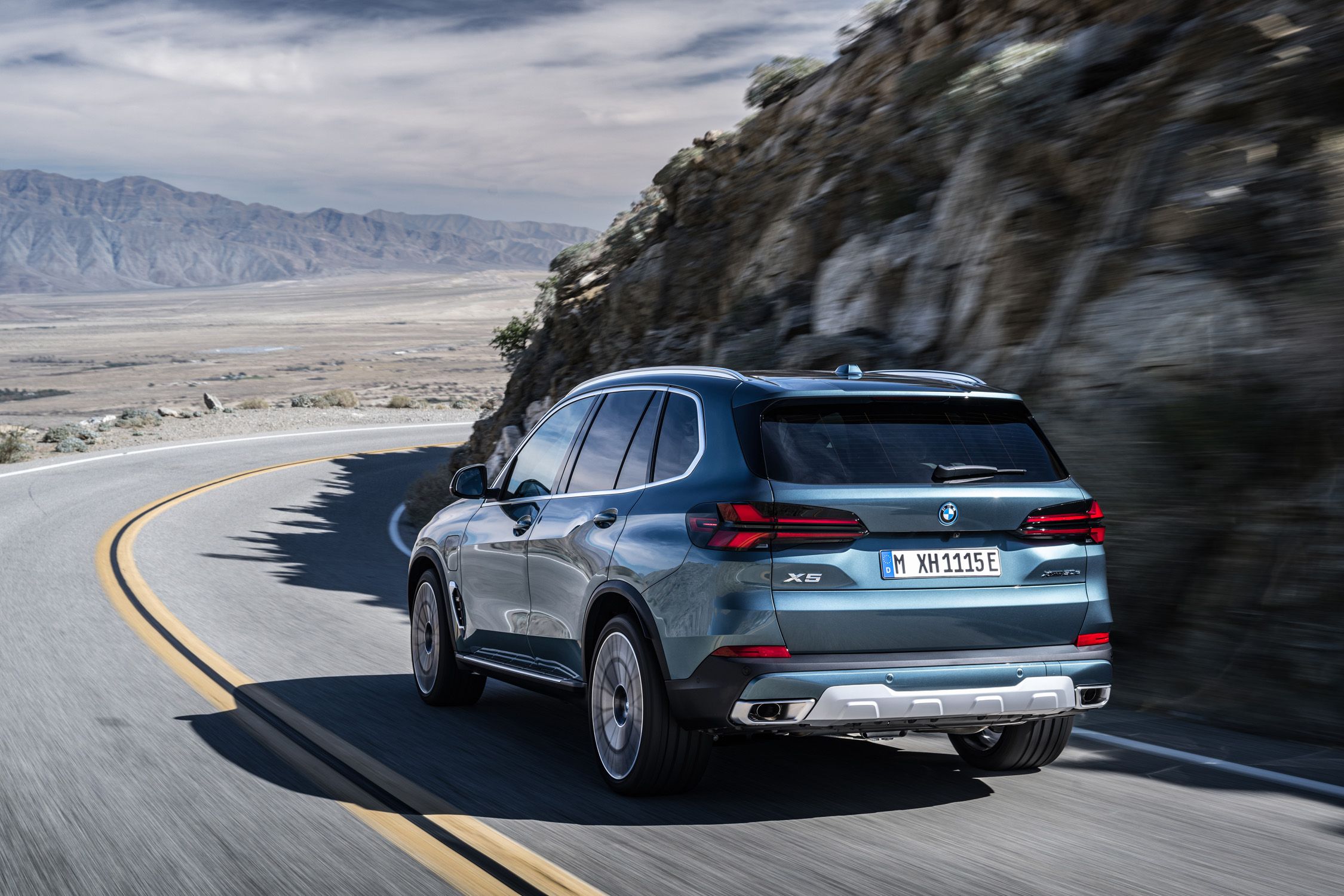 View Photo of the 2024 BMW X5