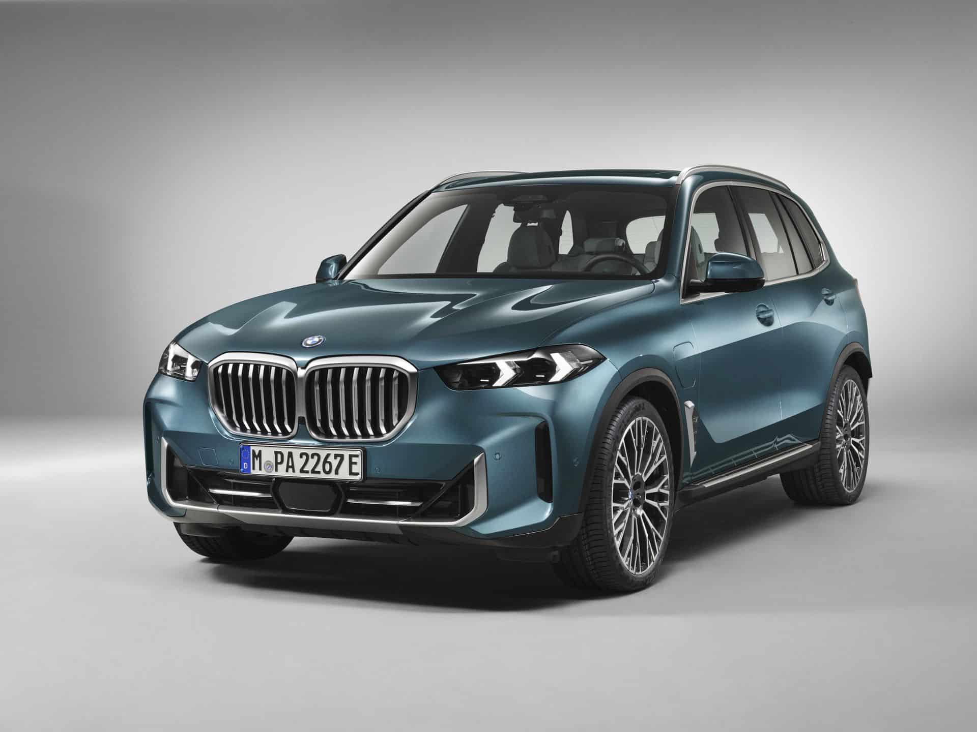 2024 BMW X5 Facelift In Depth Video Shows XLine And M Sport Pro Versions