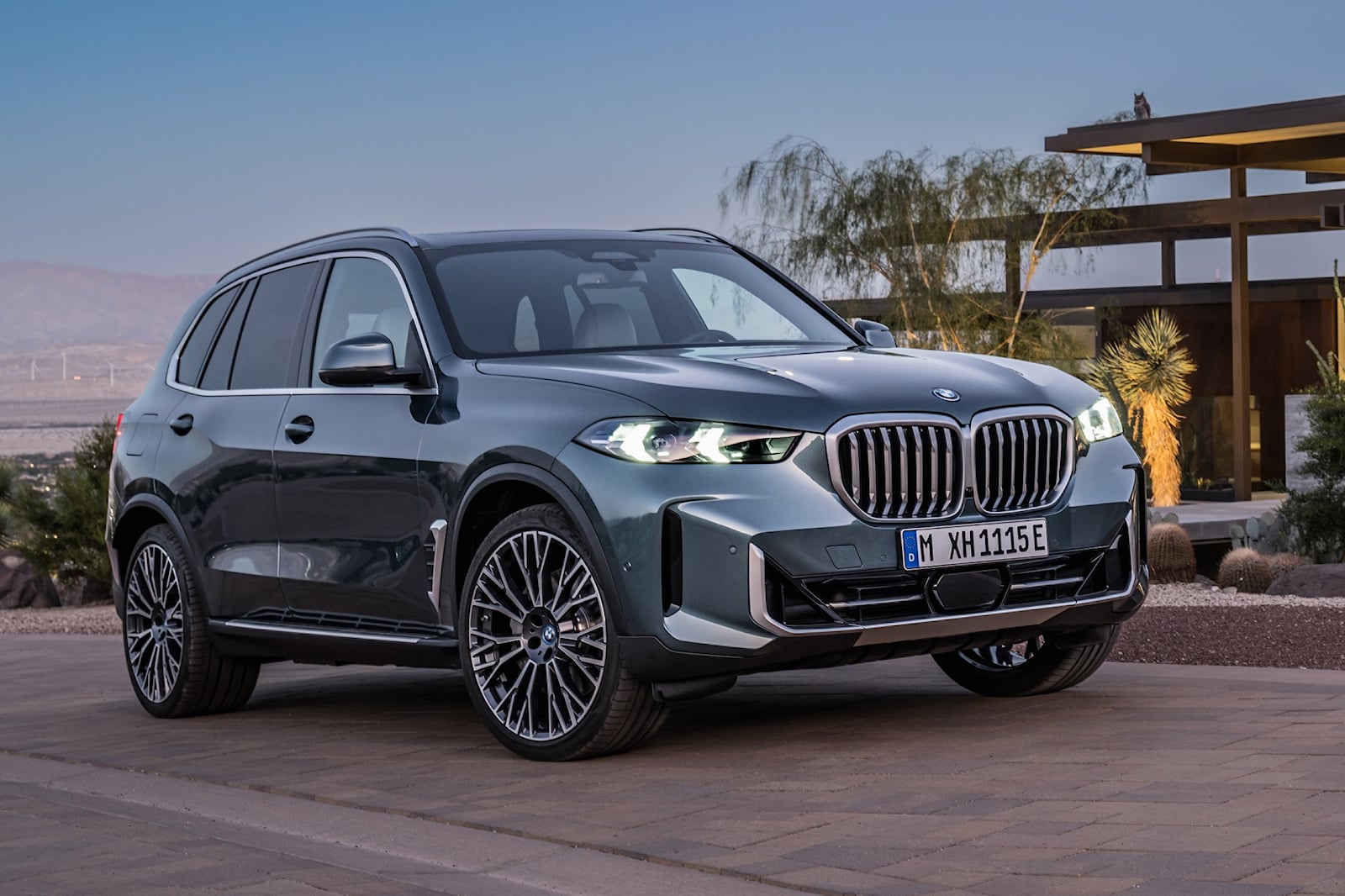 2024 BMW X5 Wallpapers - Wallpaper Cave