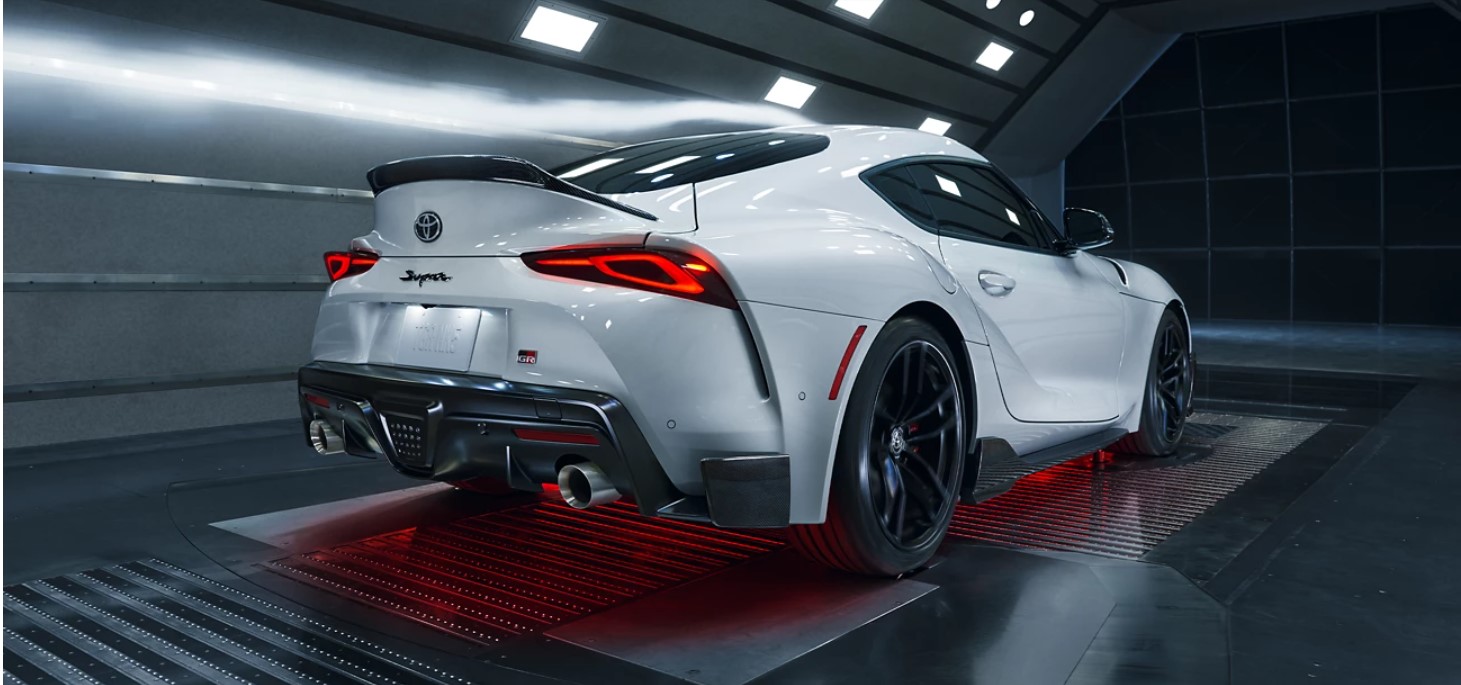 The Toyota Supra 2023 Edition Adds Manual Transmission