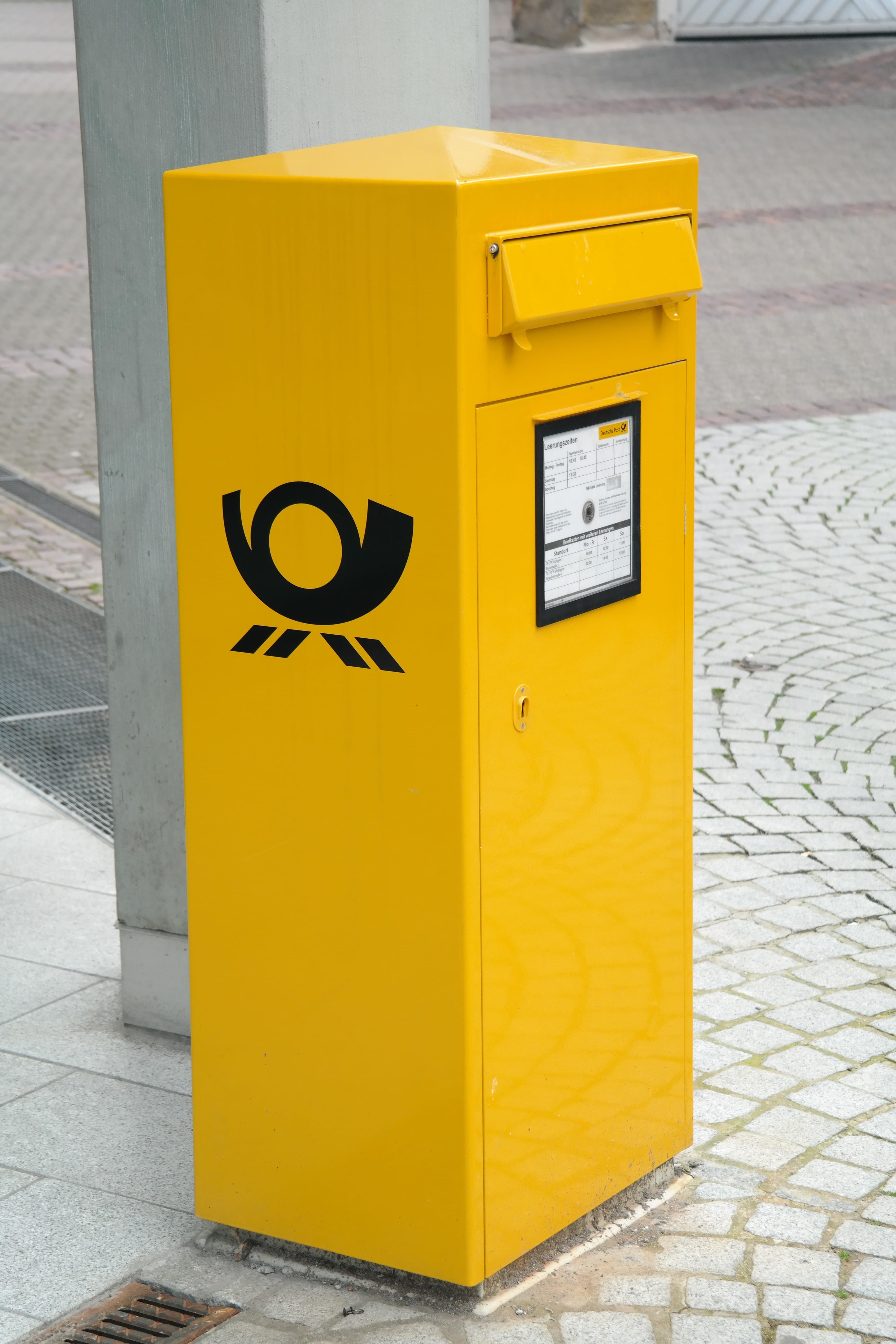 Wallpaper / letter boxes, service, public mailbox, communication, built structure, black color, street, mail, post horn, 5K, Send, deutsche post, outdoors, box, day free download