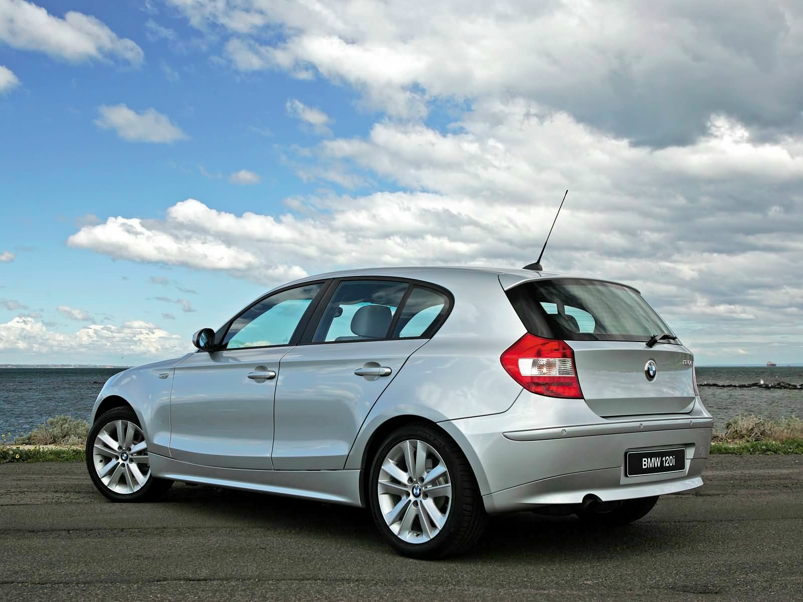 BMW 1 Series HD Wallpaper and Background Image. Photo