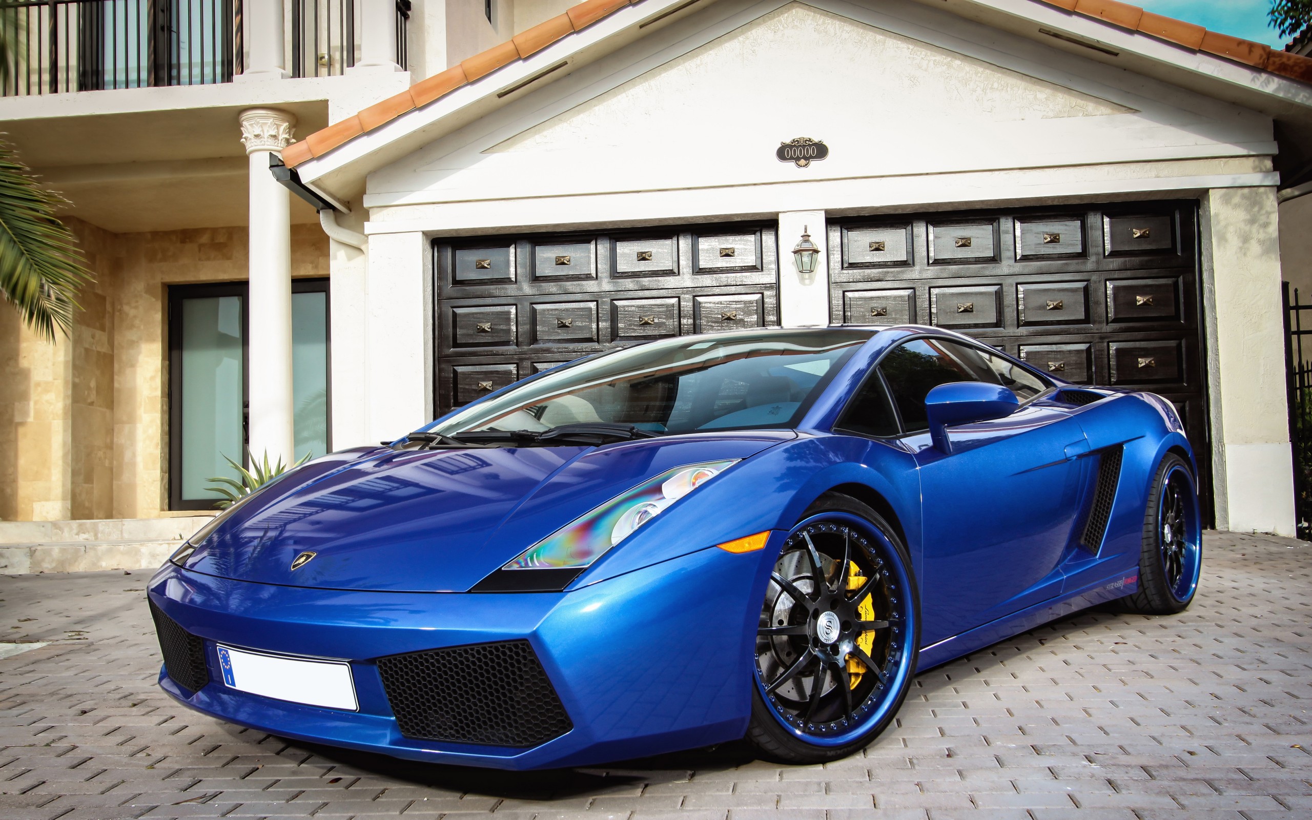 Wallpaper, blue cars, house, Lamborghini Gallardo, sports car, performance car, wheel, supercar, land vehicle, automotive design, automobile make, luxury vehicle 2560x1600