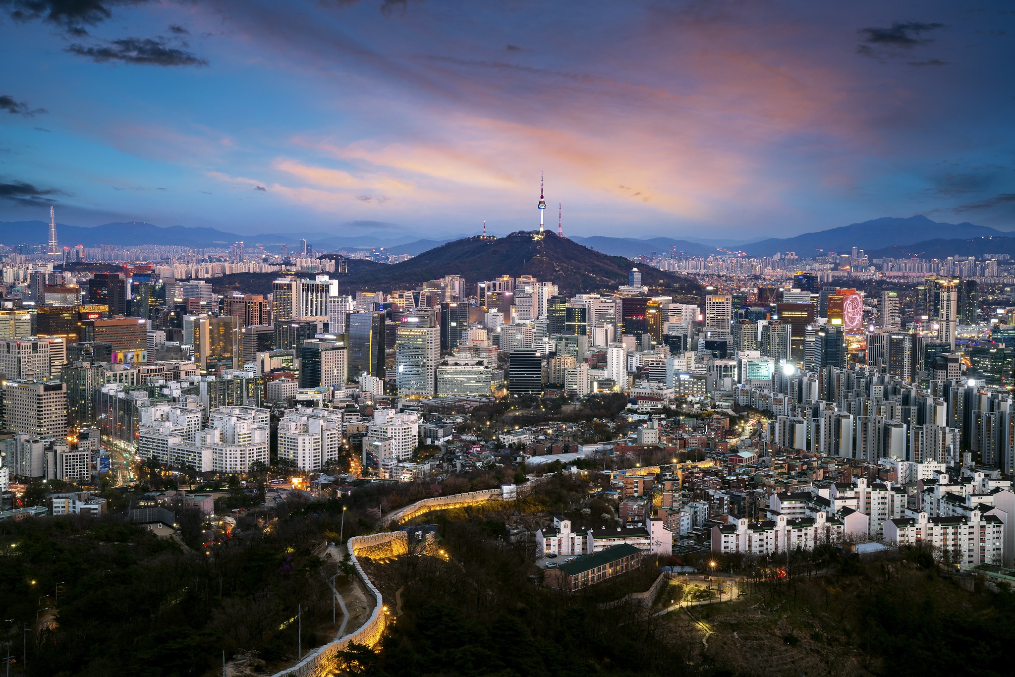 Man Made Seoul HD Wallpaper