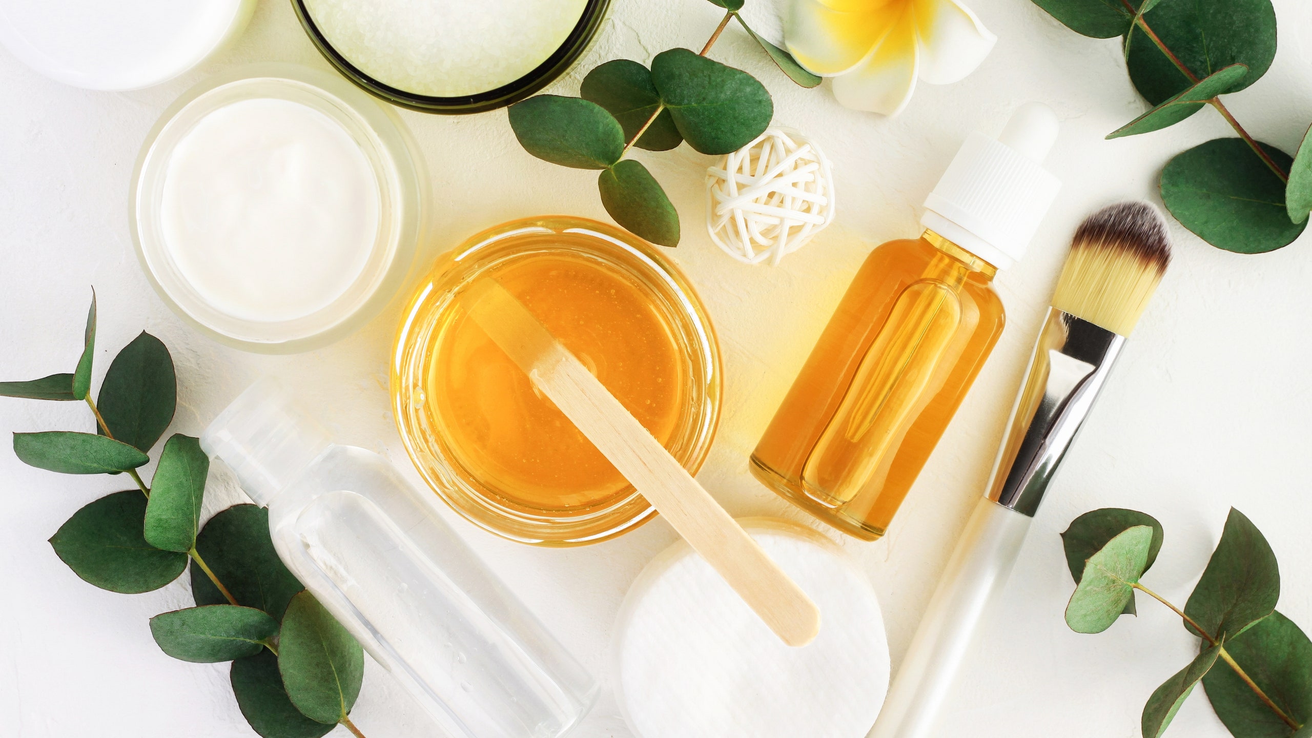What Does Green Beauty Mean? Four Natural Beauty Icon Explain