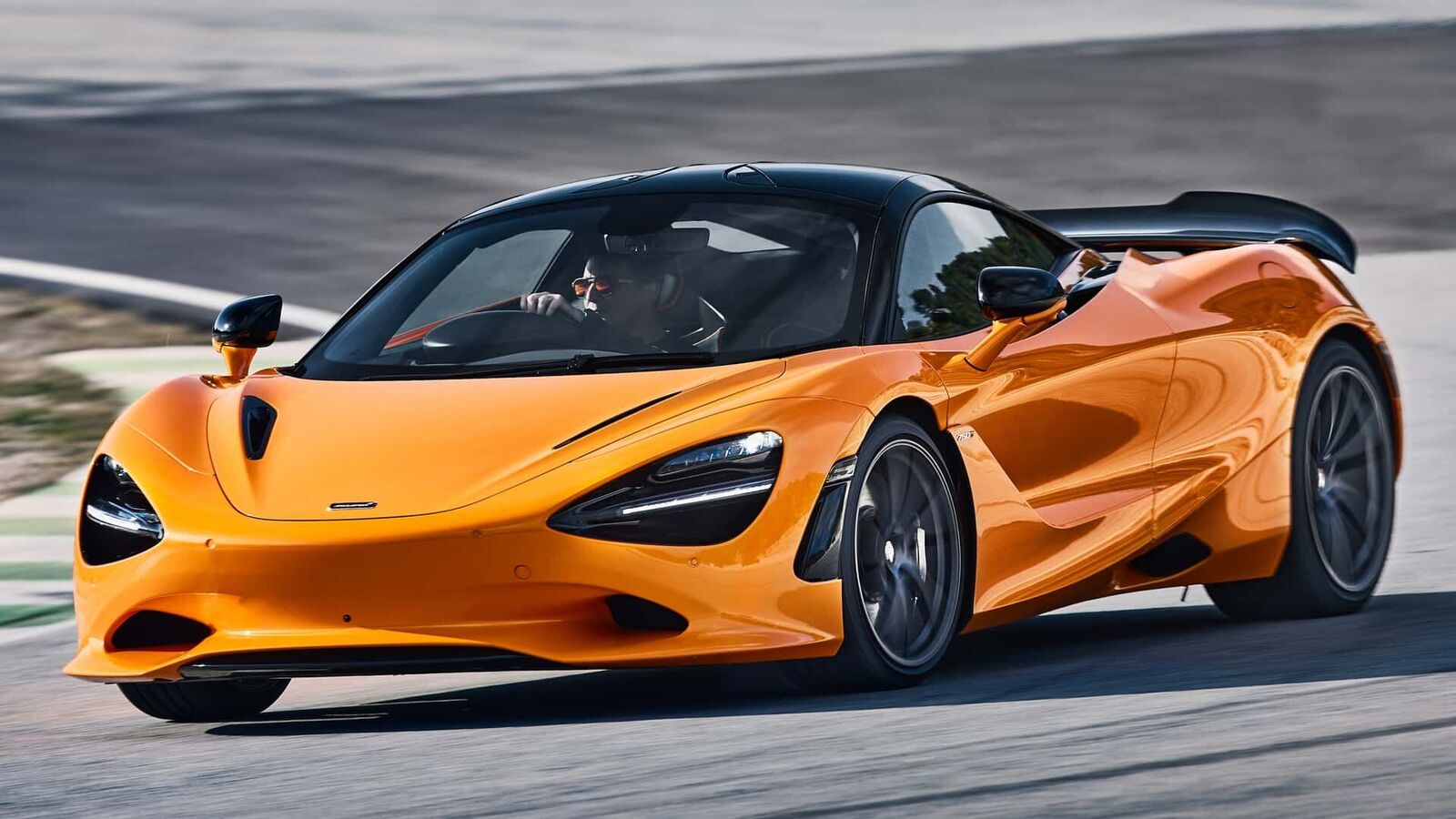 McLaren 750S Breaks Cover Promising 740 Hp, Can Sprint 0 96 Kmph In 2.7 Seconds