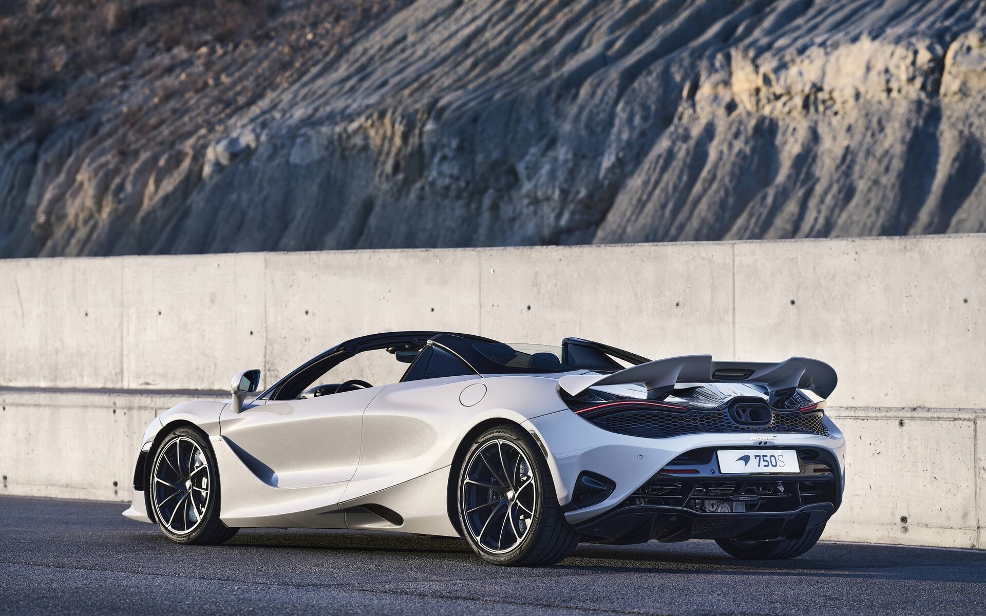 2024 McLaren 750S is a Lighter, More Powerful 720S With Similar Styling Car Guide