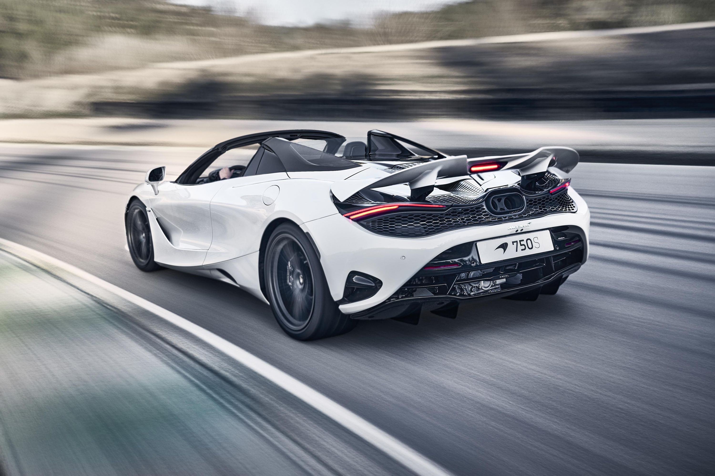 McLaren 750S picks up more power, Artura technology