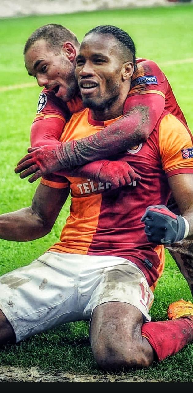 Drogba Sneijder wallpaper