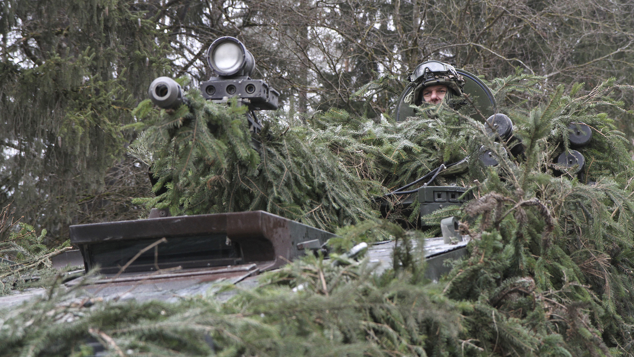 Polish Army Pulls Security