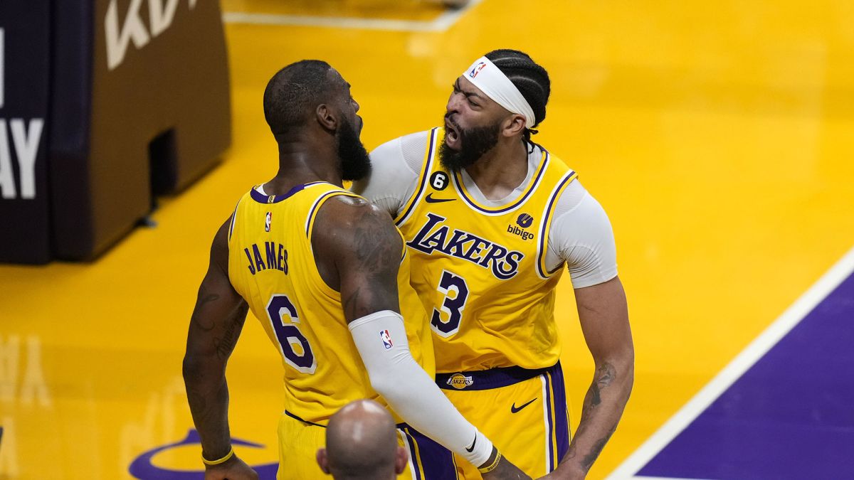 LeBron James: Is Record Breaking NBA Superstar The GOAT? His Los Angeles Lakers Teammates Certainly Think So