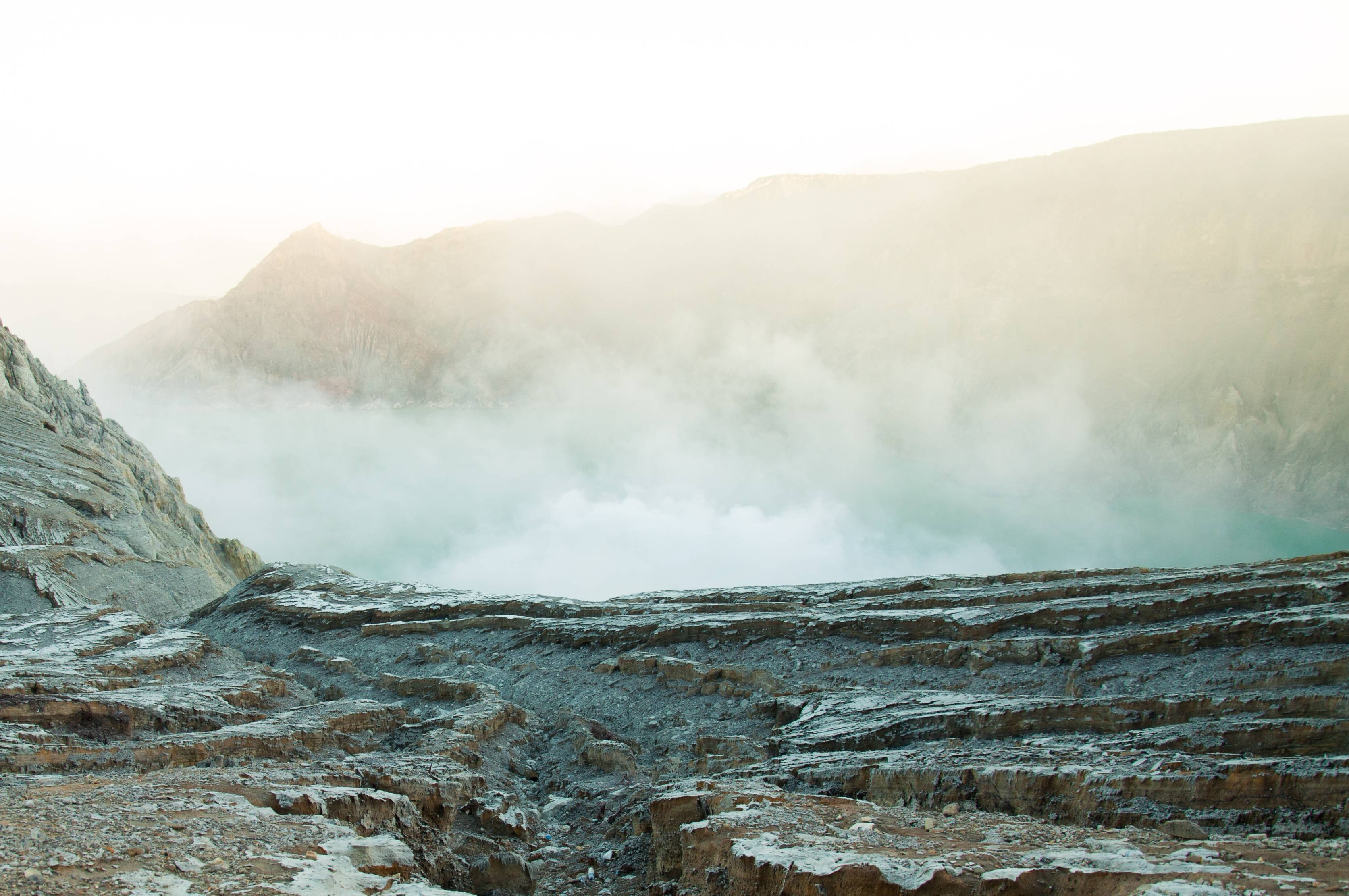 Kawah Ijen Indonesia HD wallpaper