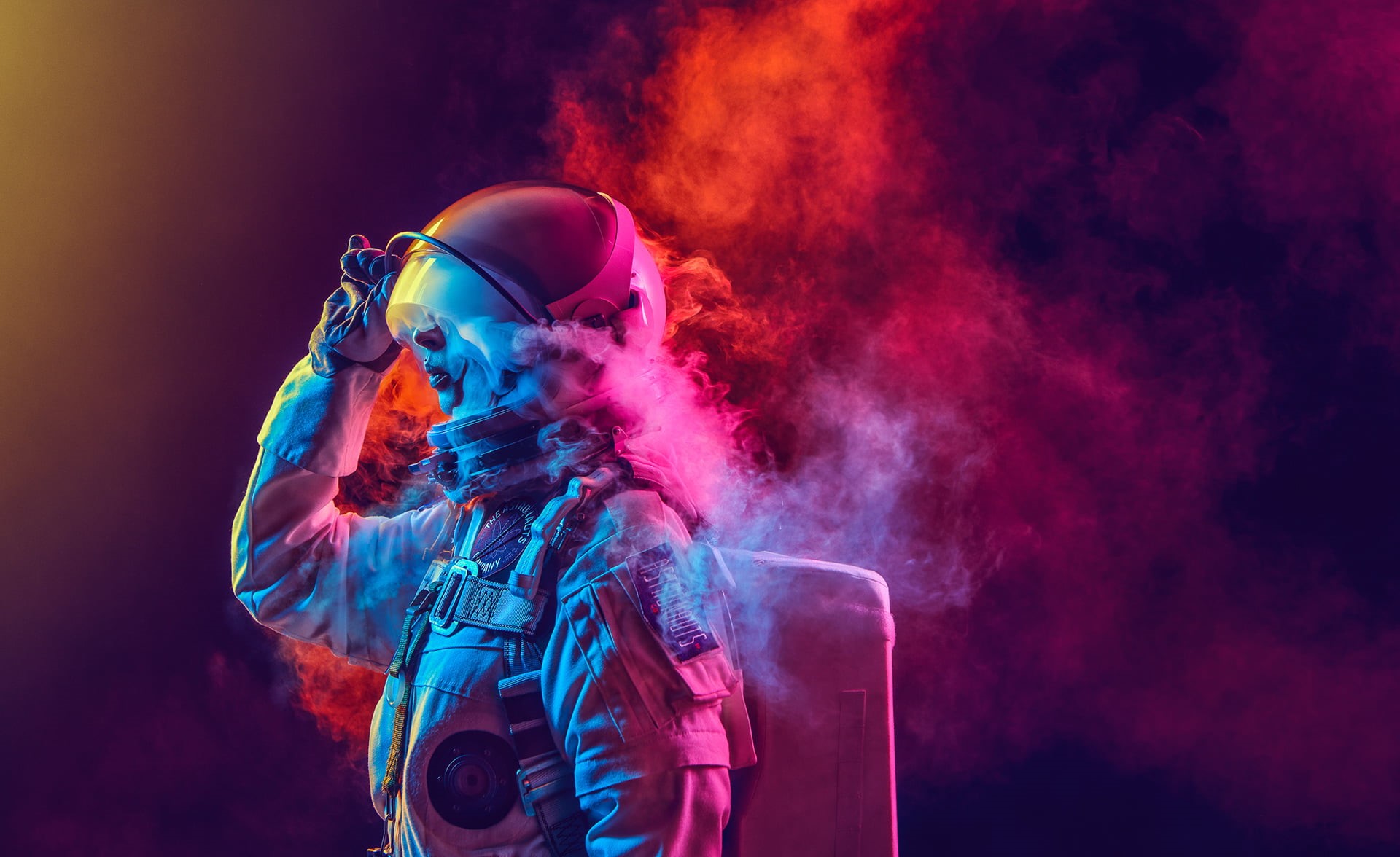 Wallpaper / 1080P, female astronaut, Adobe, neon, NASA, neon glow, colored smoke, light effects, smoke, tim tadder, women, adobe after effects, astronaut, space, photography free download