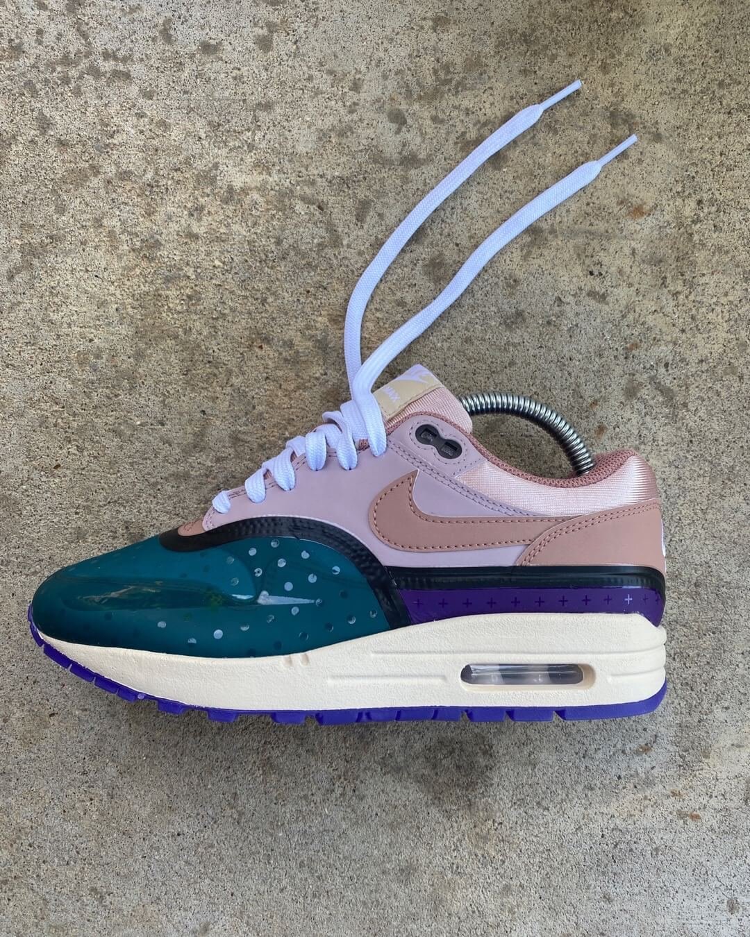 nike air max 1 pixel