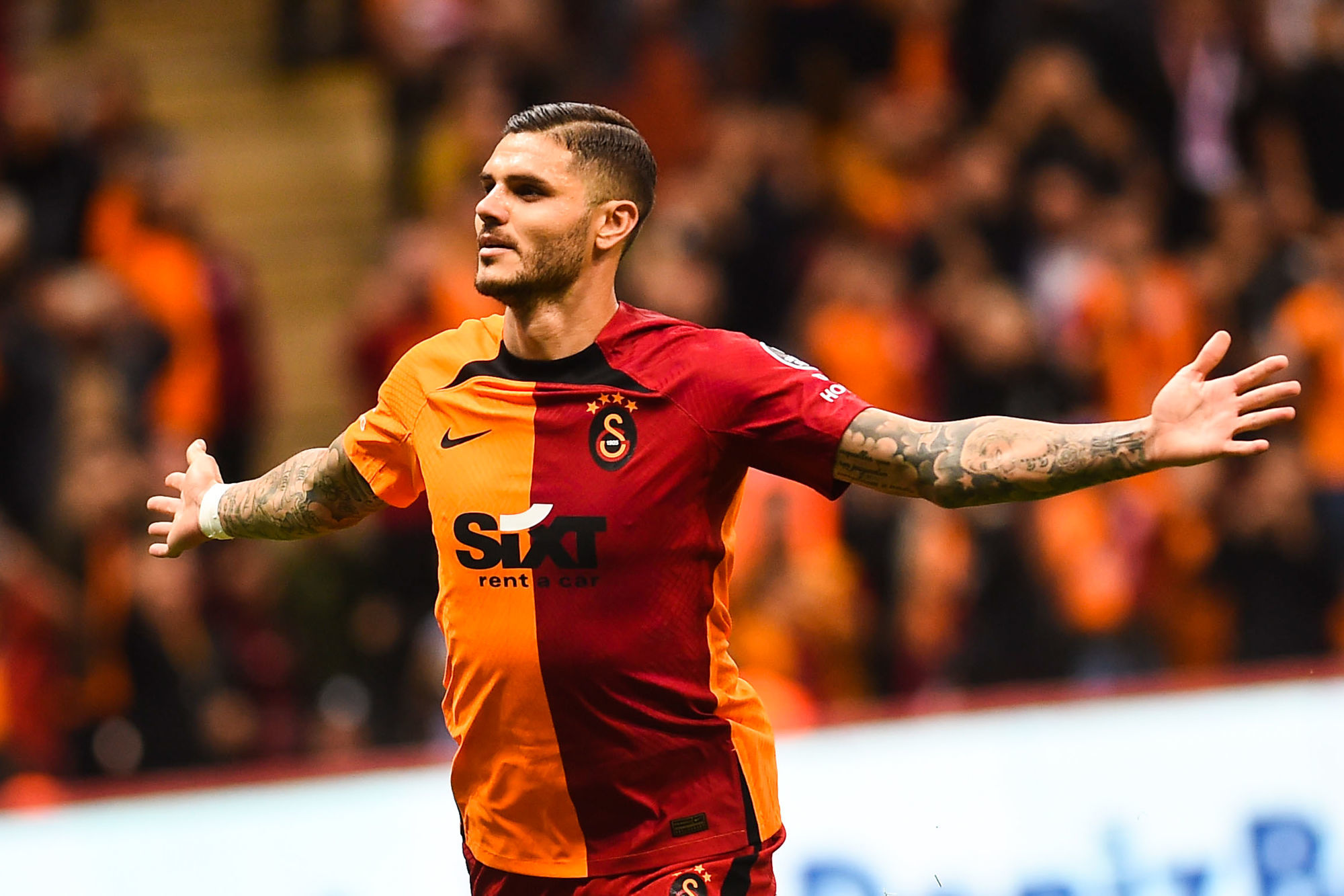 À peine arrivé à Galatasaray, c'est déjà le bazar le plus complet avec Mauro Icardi