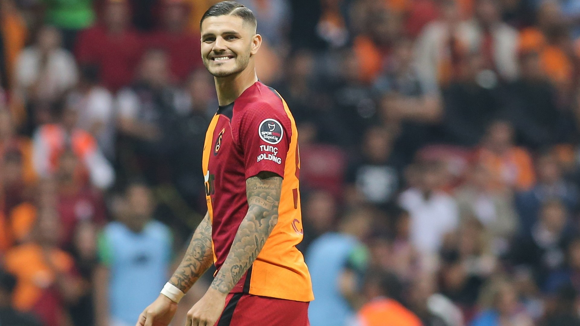 Victory for Galatasaray, debut for Icardi