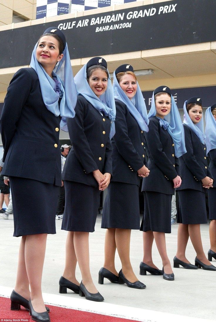 Gulf Air. Flight attendant fashion, Air hostess uniform, flight attendant