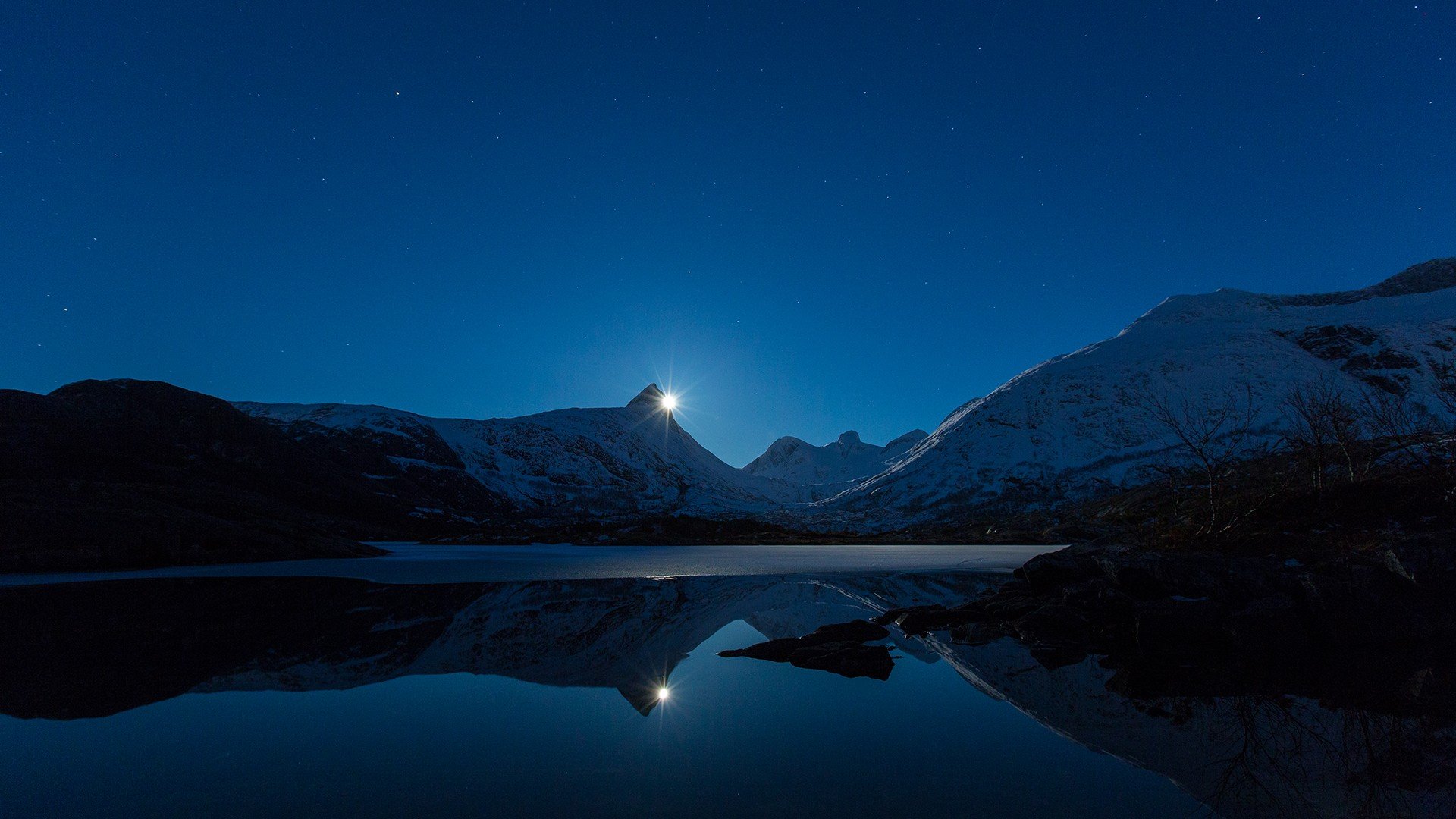 mountains, calm, night, nature, landscape, calm waters Gallery HD Wallpaper