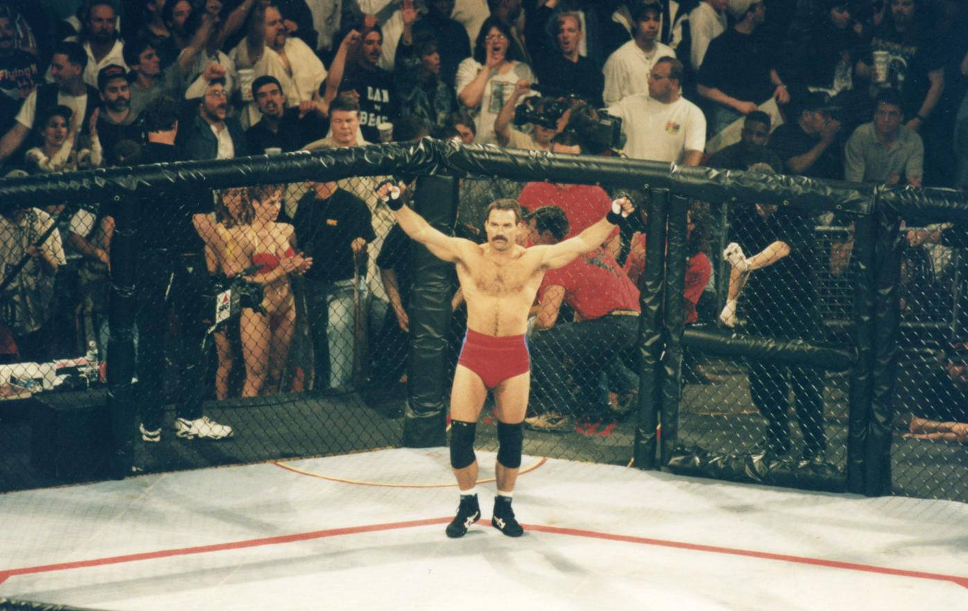 Download Don Frye Inside Ufc Octagon Wallpaper