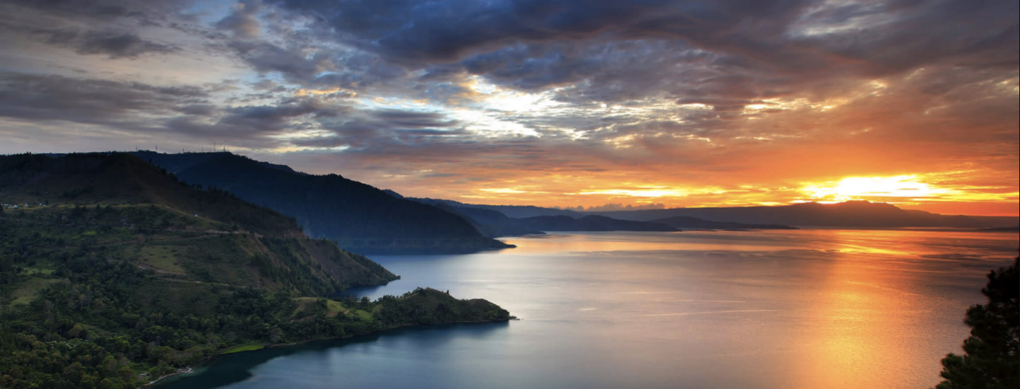 Crazy and Adventurous Things to do at Lake Toba Your Indonesia