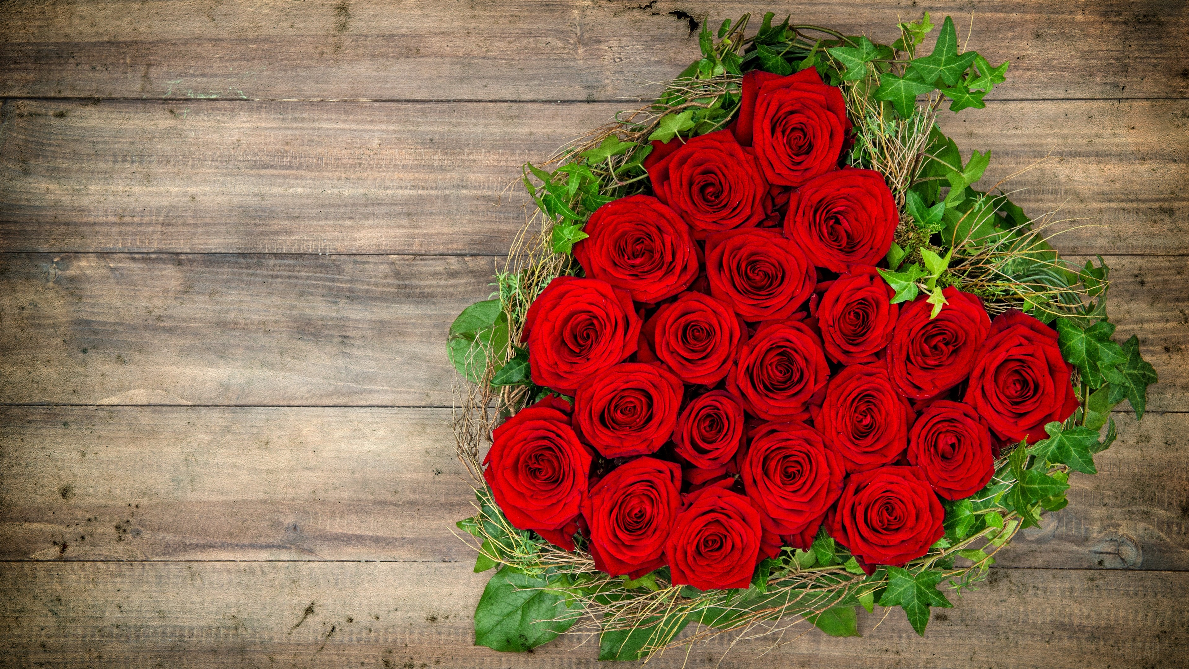 Heart, Love, Red Flower, Red Rose, Romantic, Rose 4k Gallery HD Wallpaper