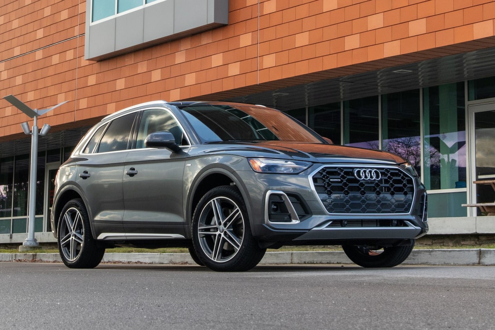 2023 Audi Q5 Hybrid Exterior Photo