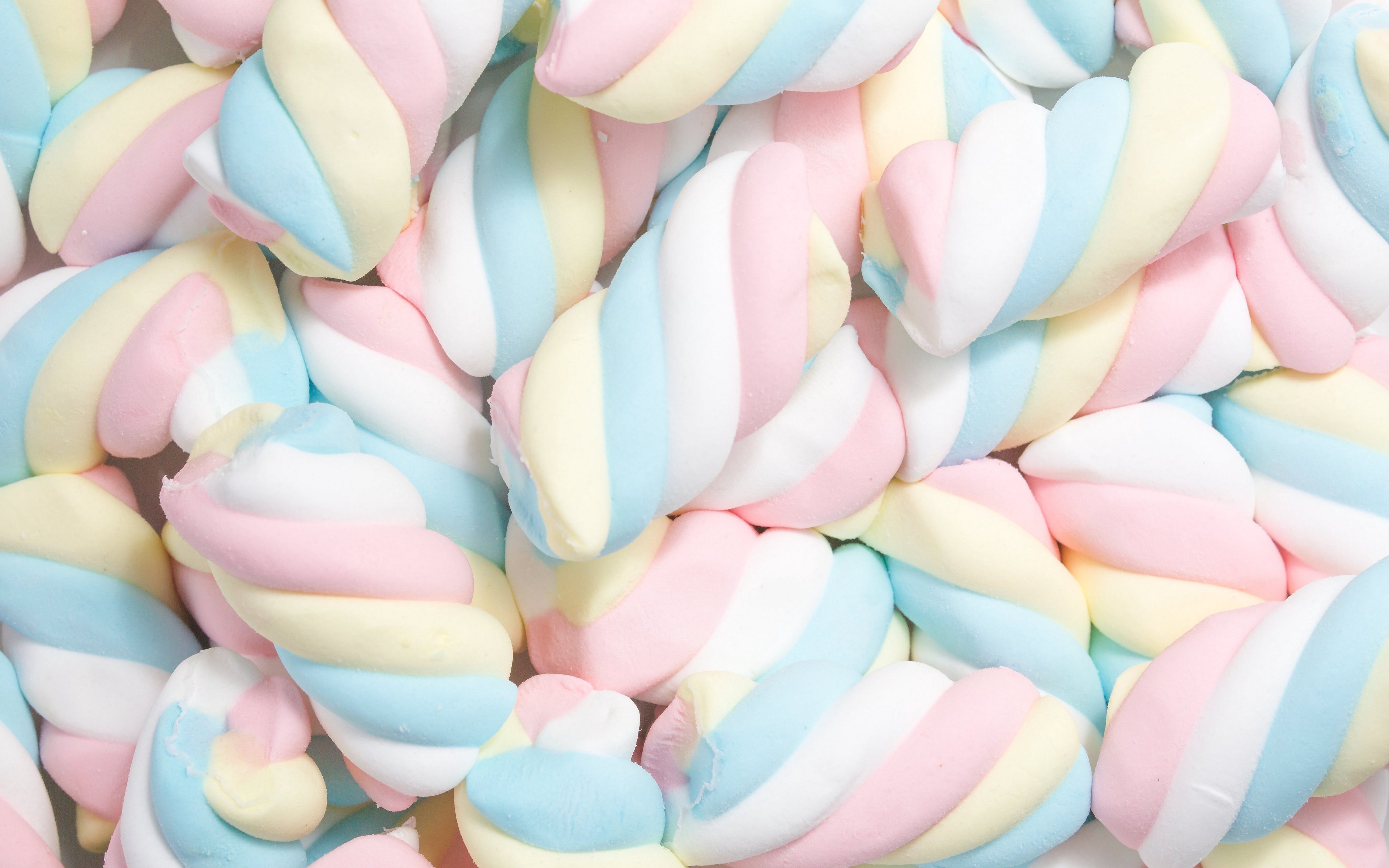 Wallpaper Pink Yellow and White Heart Shaped Candies, Background Free Image