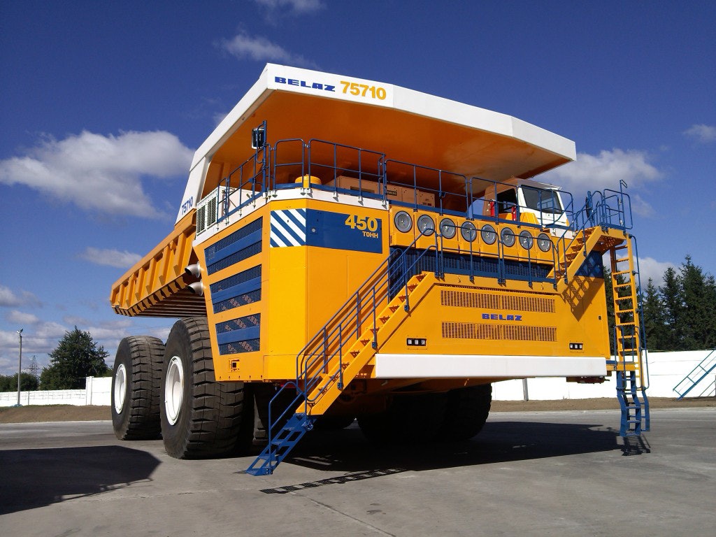 Siemens Driving Gear Powering World's Largest Mining Dump Truck. OEM Off Highway
