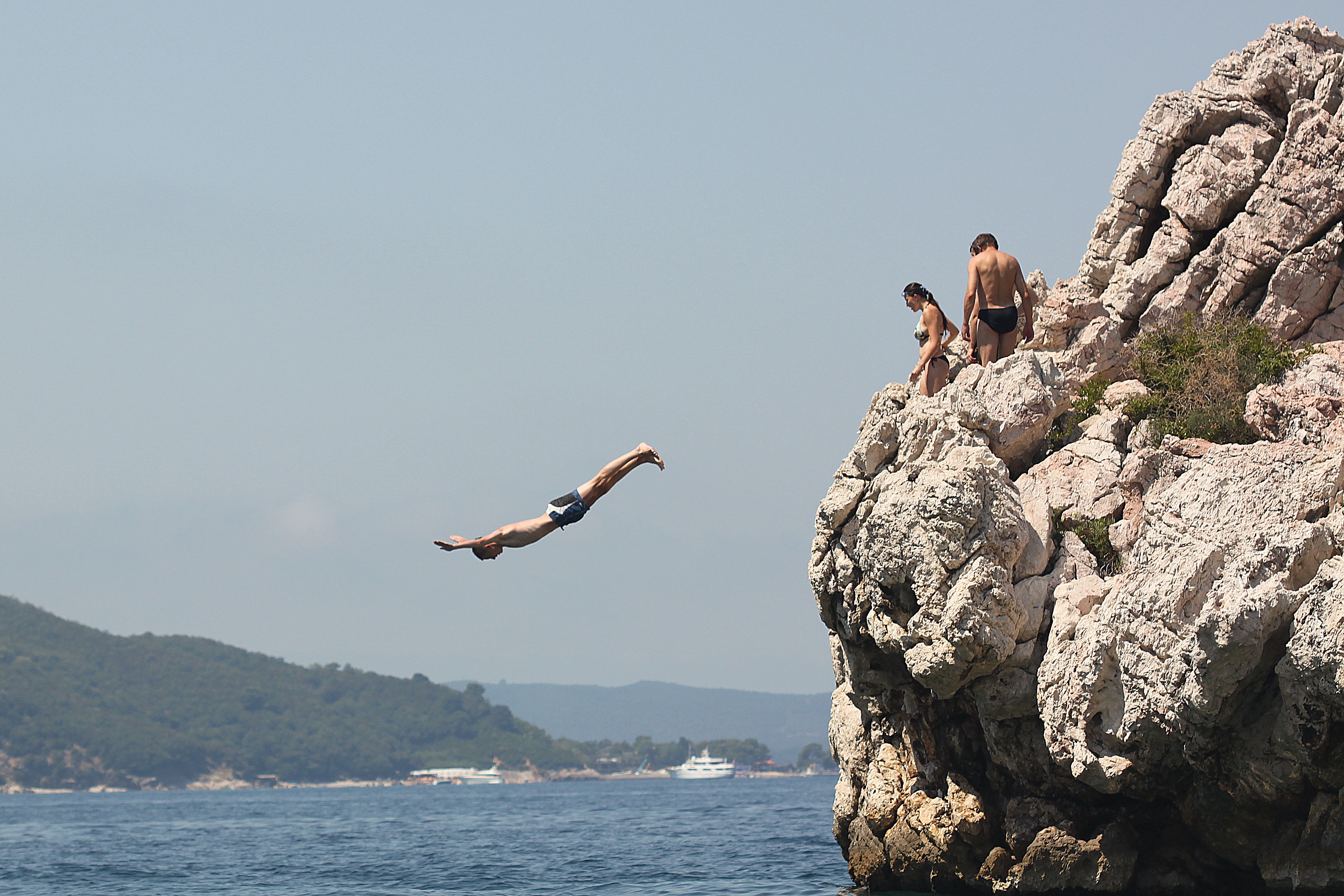 Cliff Jump Photo, Download The BEST Free Cliff Jump & HD Image