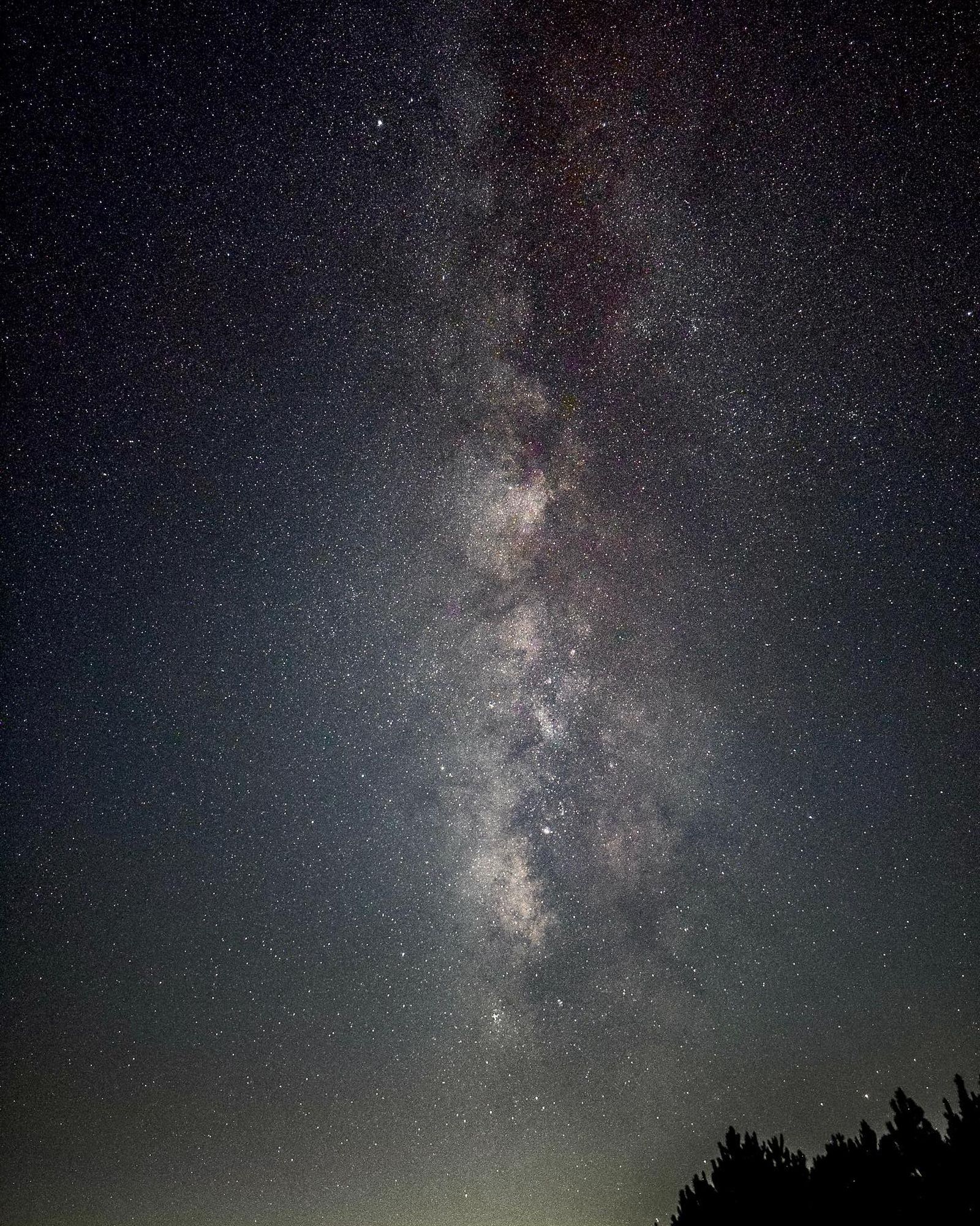 These Awesome Photo of the Milky Way Were Taken on an iPhone 14 Pro