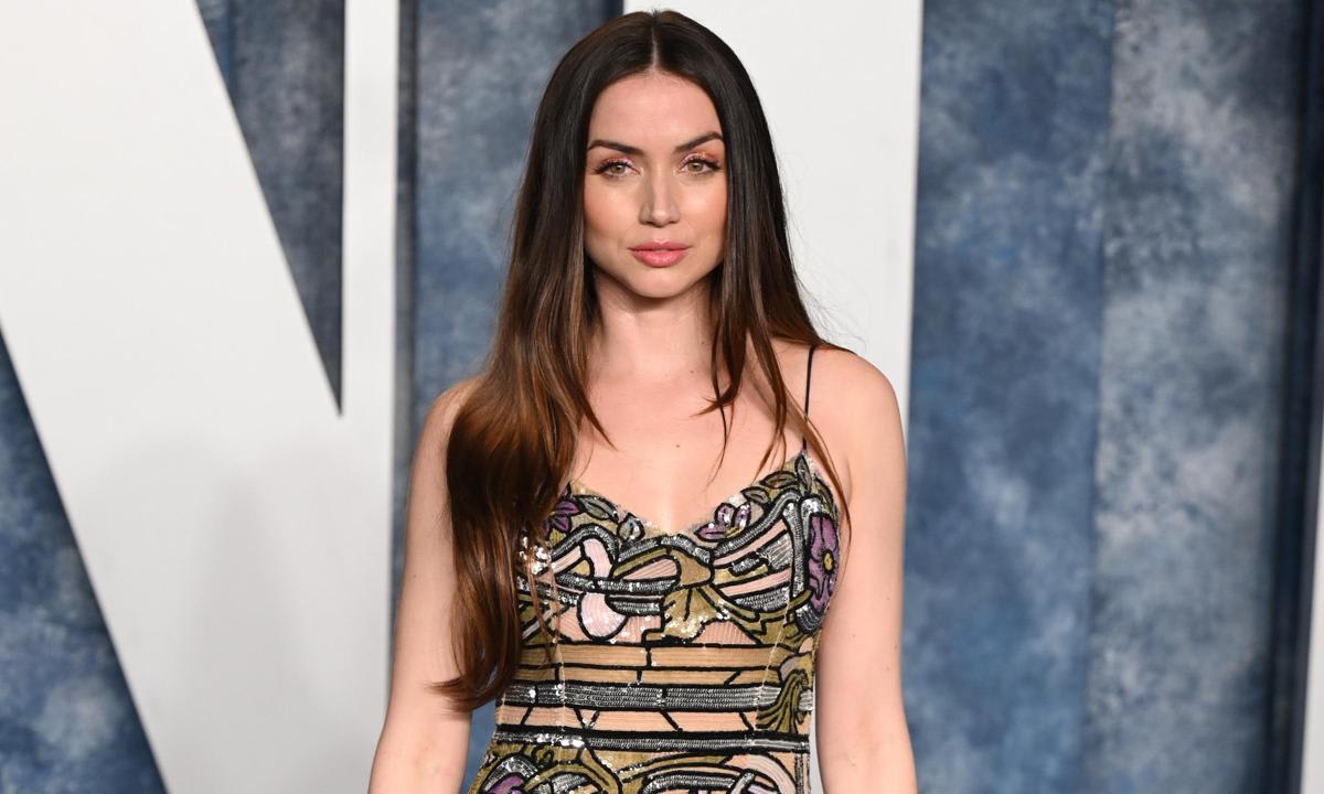 Ana de Armas shares her various stunning Oscar outfits