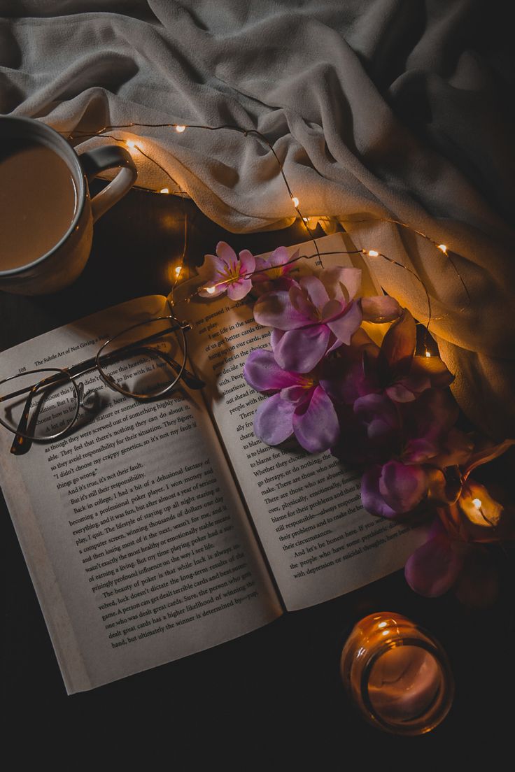 Books And Flowers Wallpapers - Wallpaper Cave