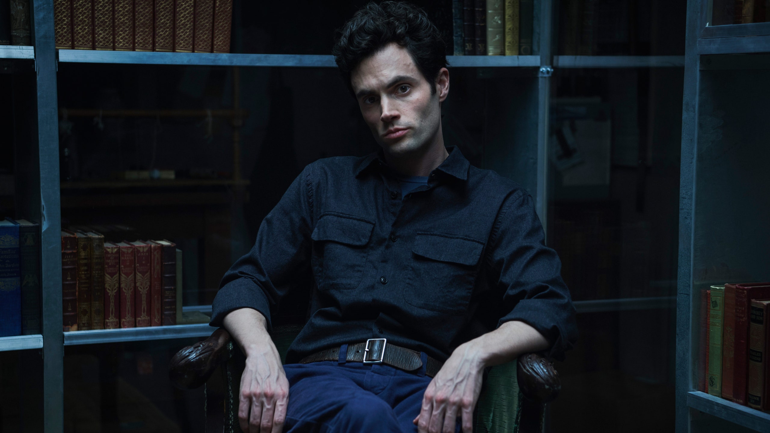 The Best Social Media Comparisons Between Penn Badgley's Characters on You And Gossip Girl