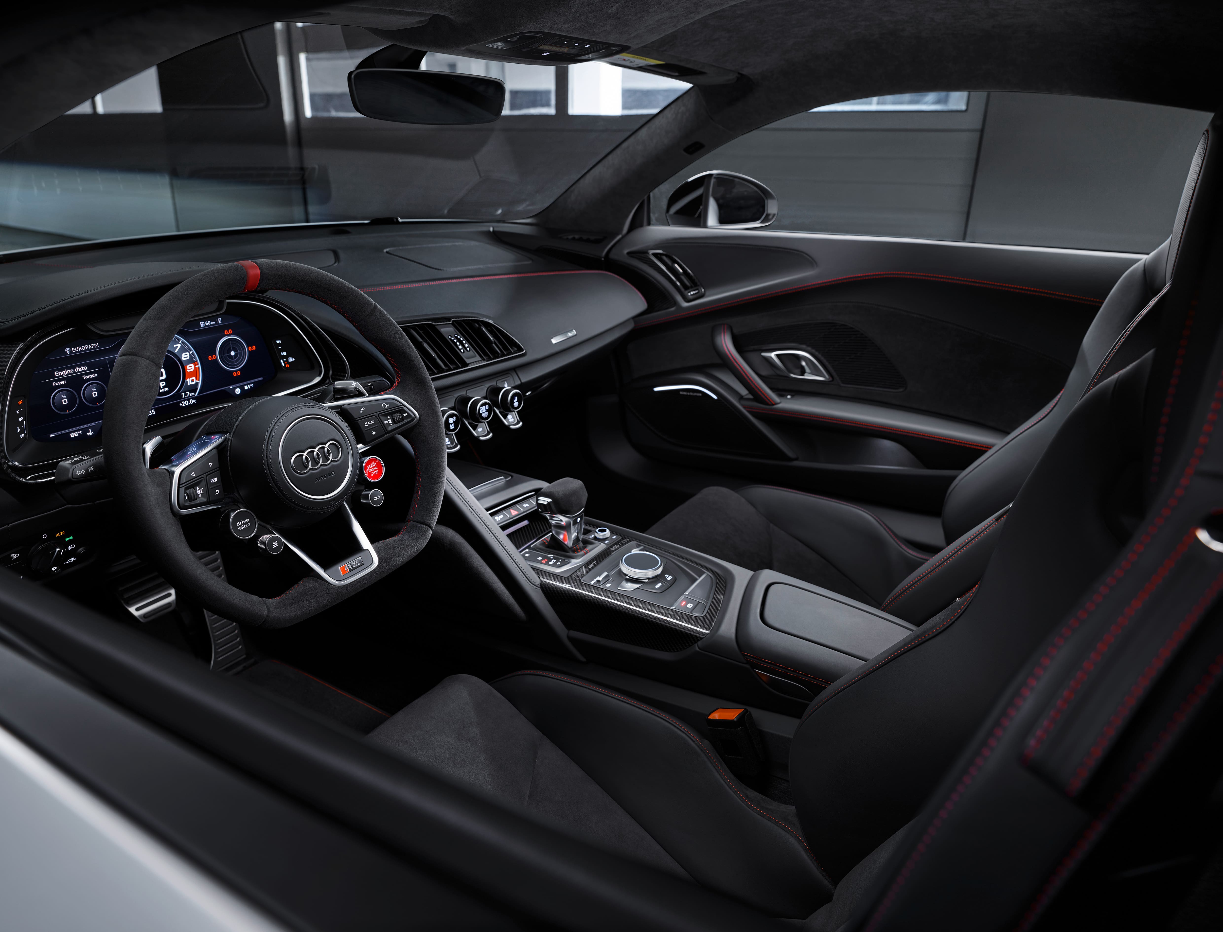 In photo: Audi R8 V10 GT RWD revealed