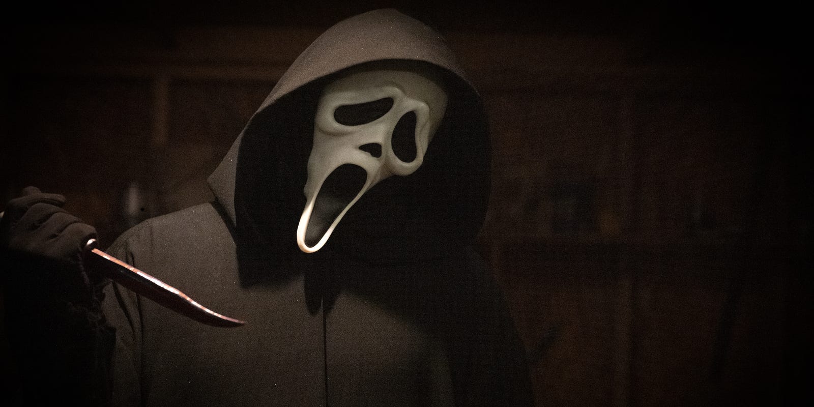 Scream': Ghostface returns for fifth time to hunt a new crop of kids