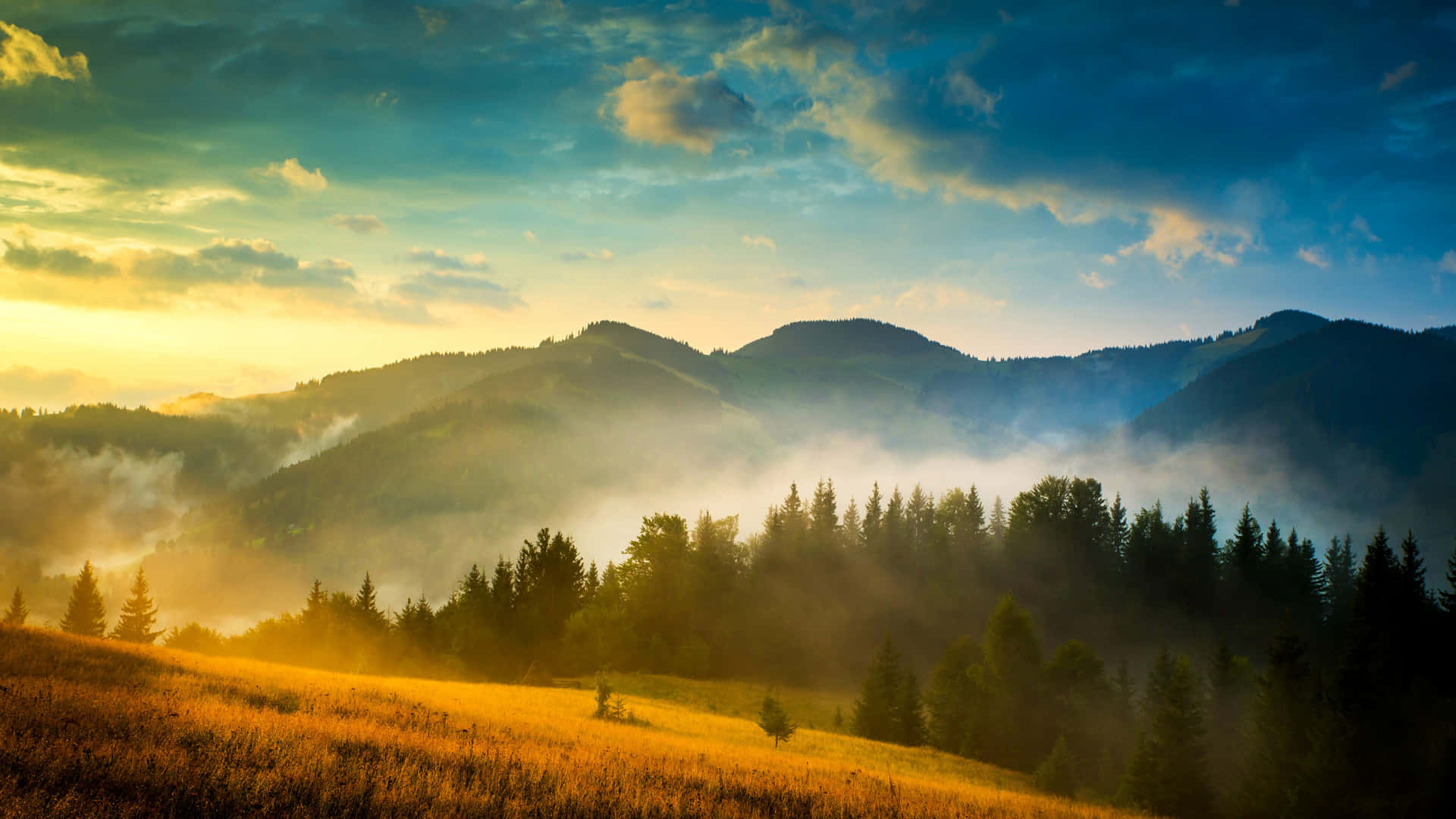 Download Carpathian Mountain Range 4k Ultra HD Landscape Wallpaper