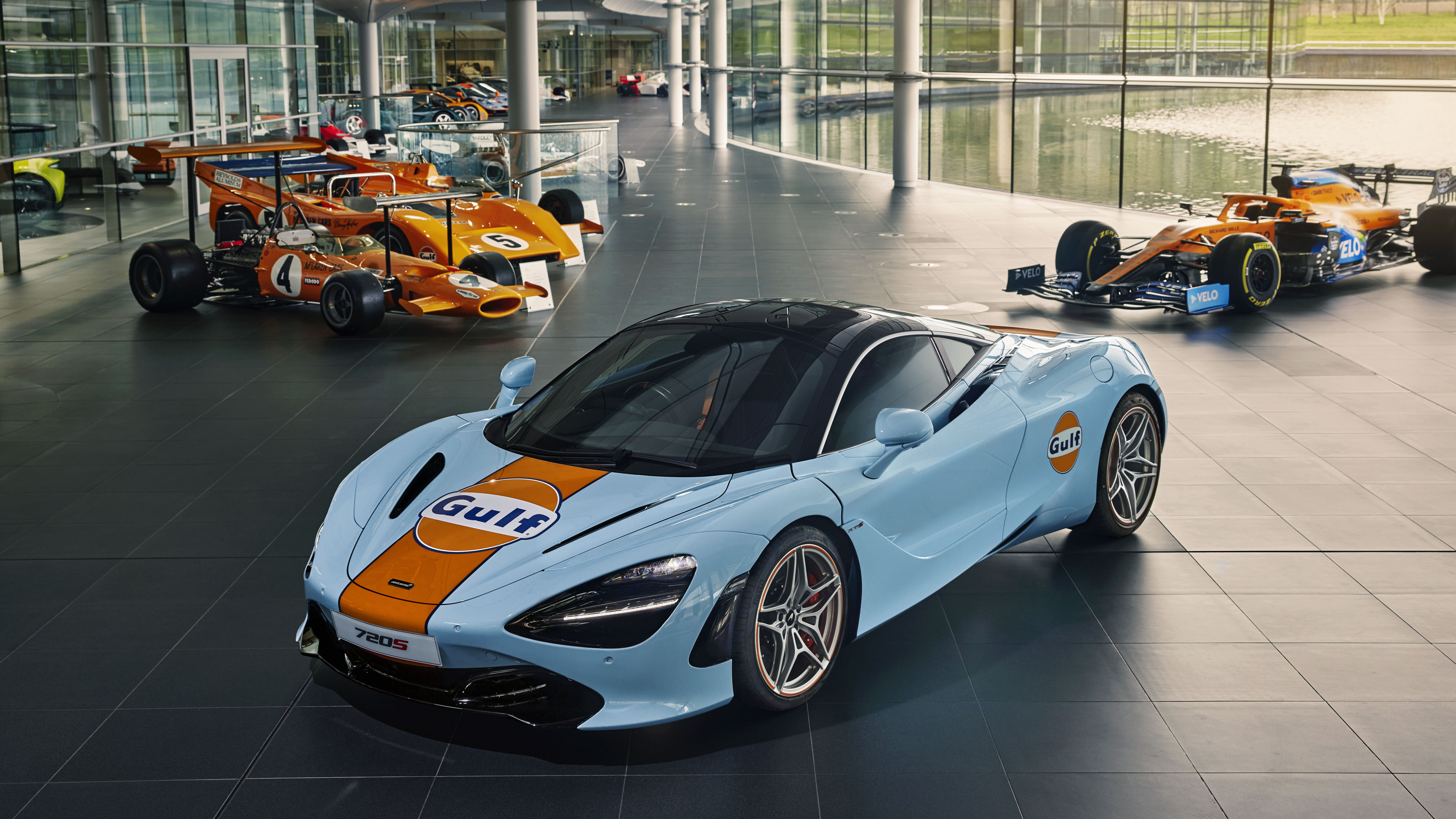 McLaren MSO 720S Coupé Gulf Oil Livery