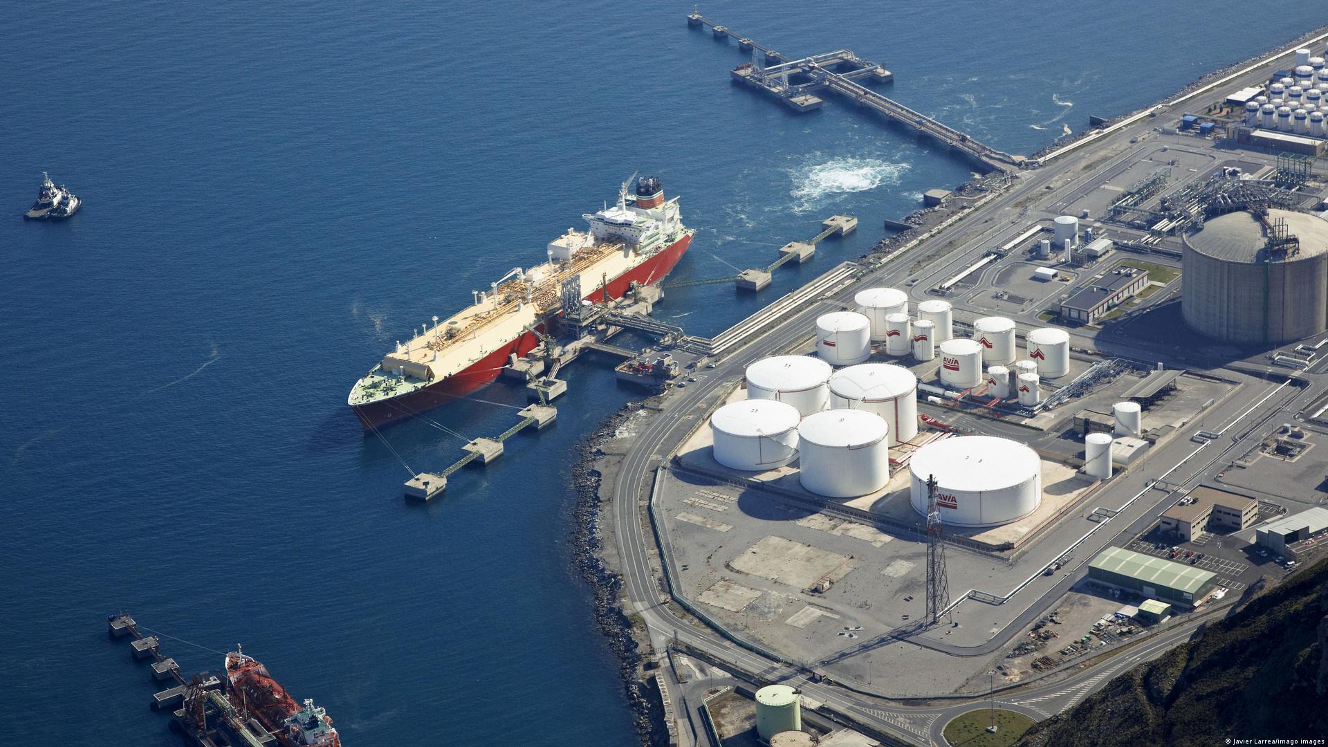 LNG Tankers Stuck Amid Gas Crunch