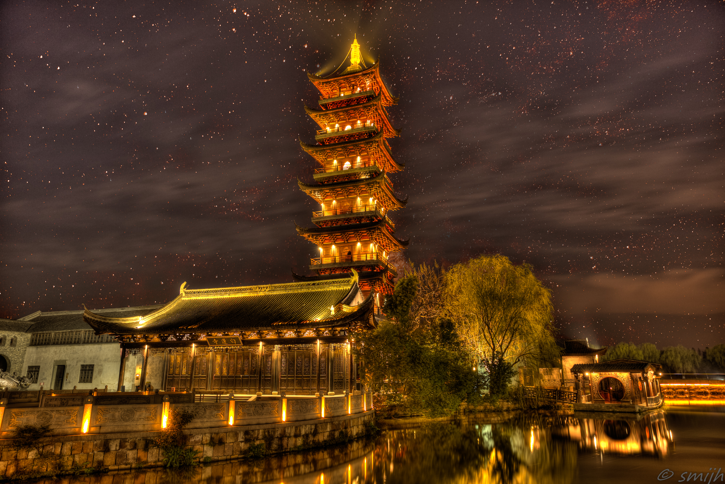 Wallpaper, China, old, white, tower, reflections, pagoda, town, ancient, Asia, village, Lotus, country, Chinese, scenic, east, round, yangtze, middle, wuzhen, HDR, zhejiang, tongxiang 2447x1634