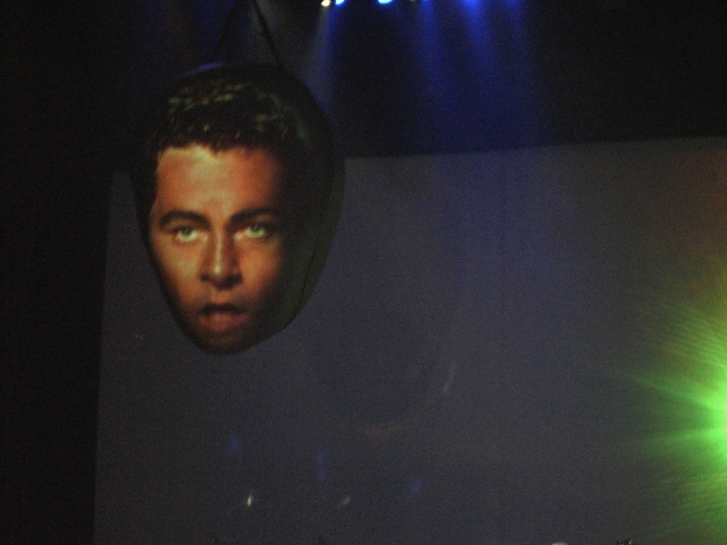 Scary Richard Burton Head. Billed as holographic but real